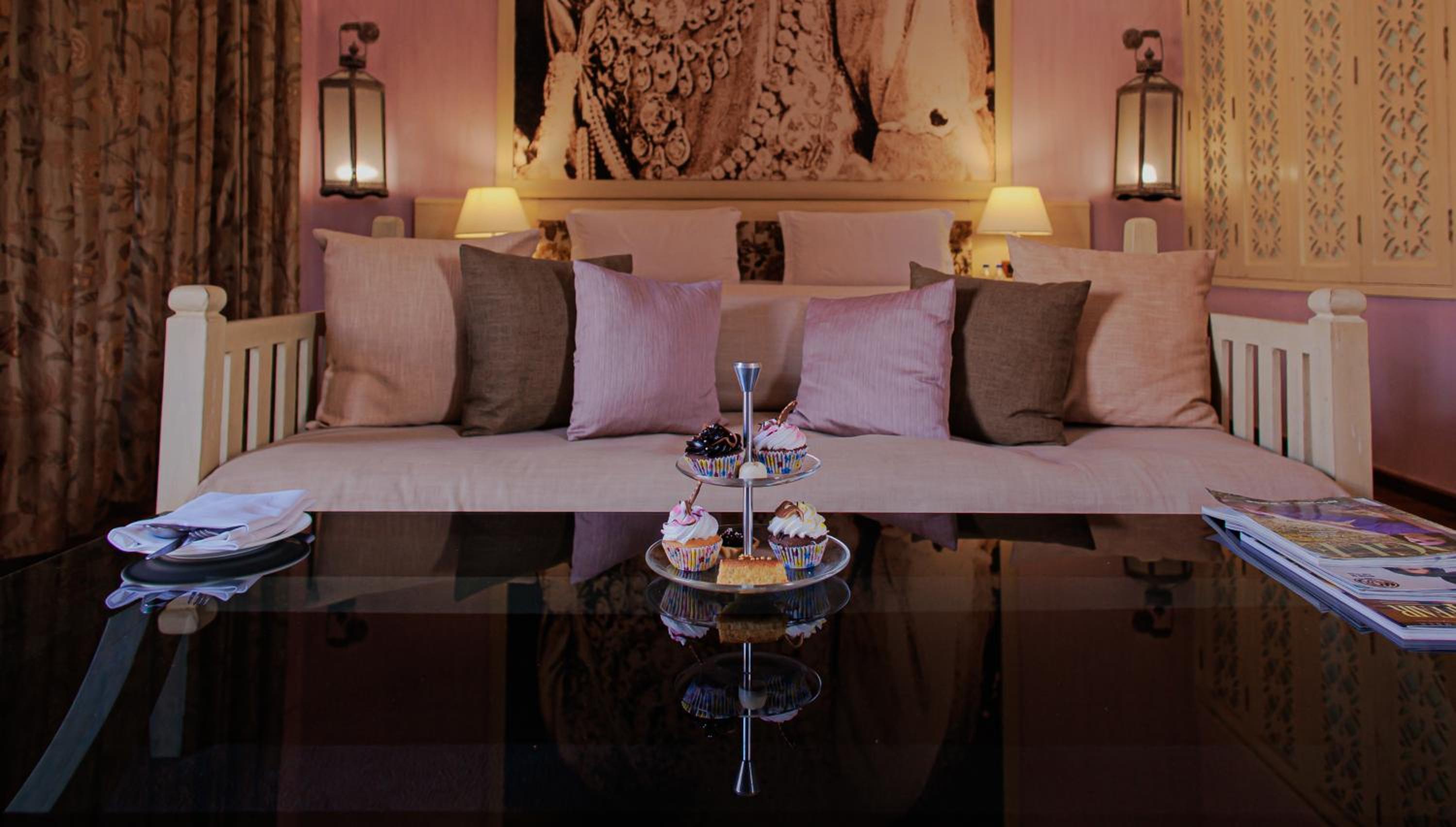 Double Room with Pool View - Photo 1