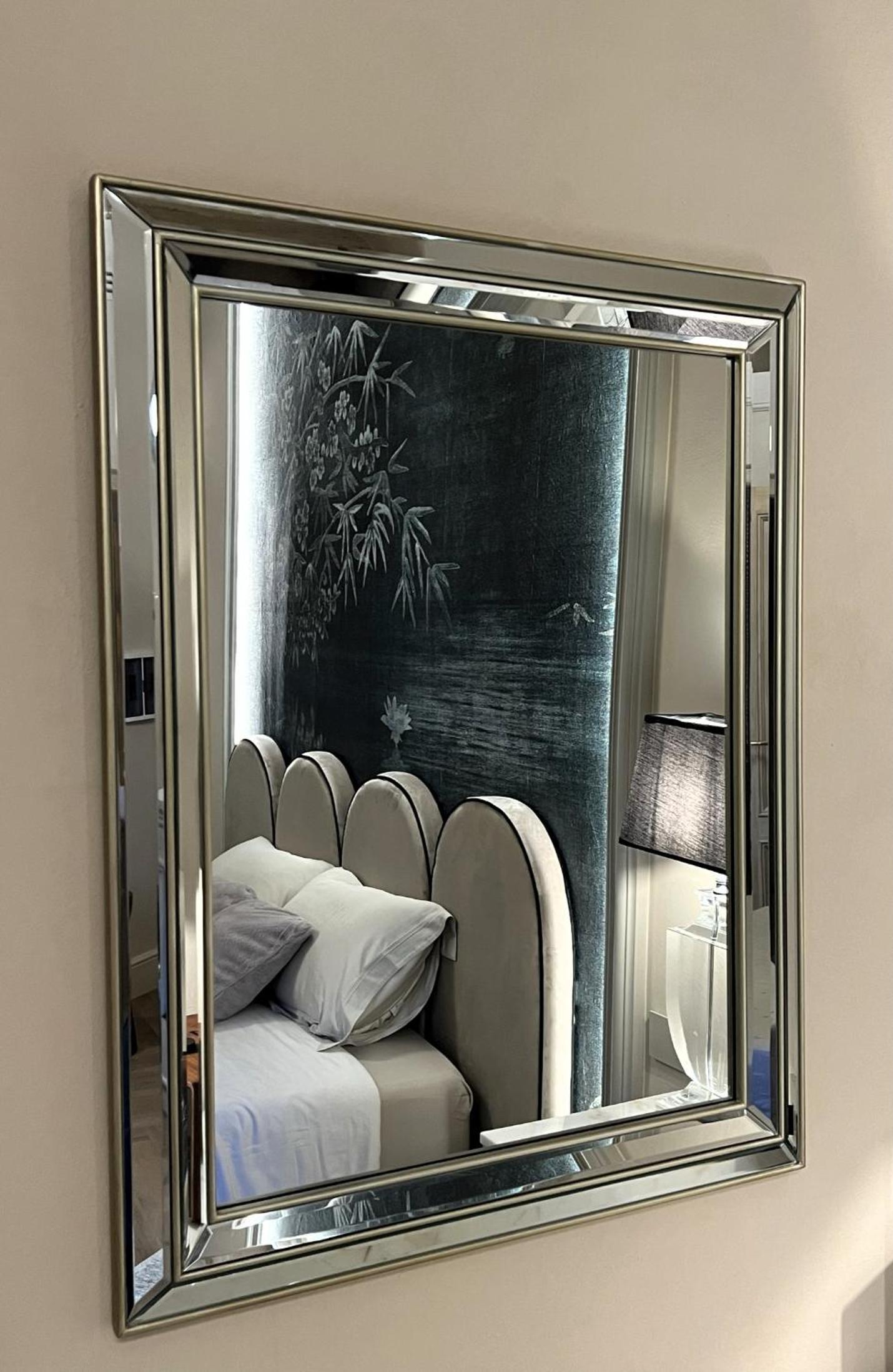 Superior King Room photo 2