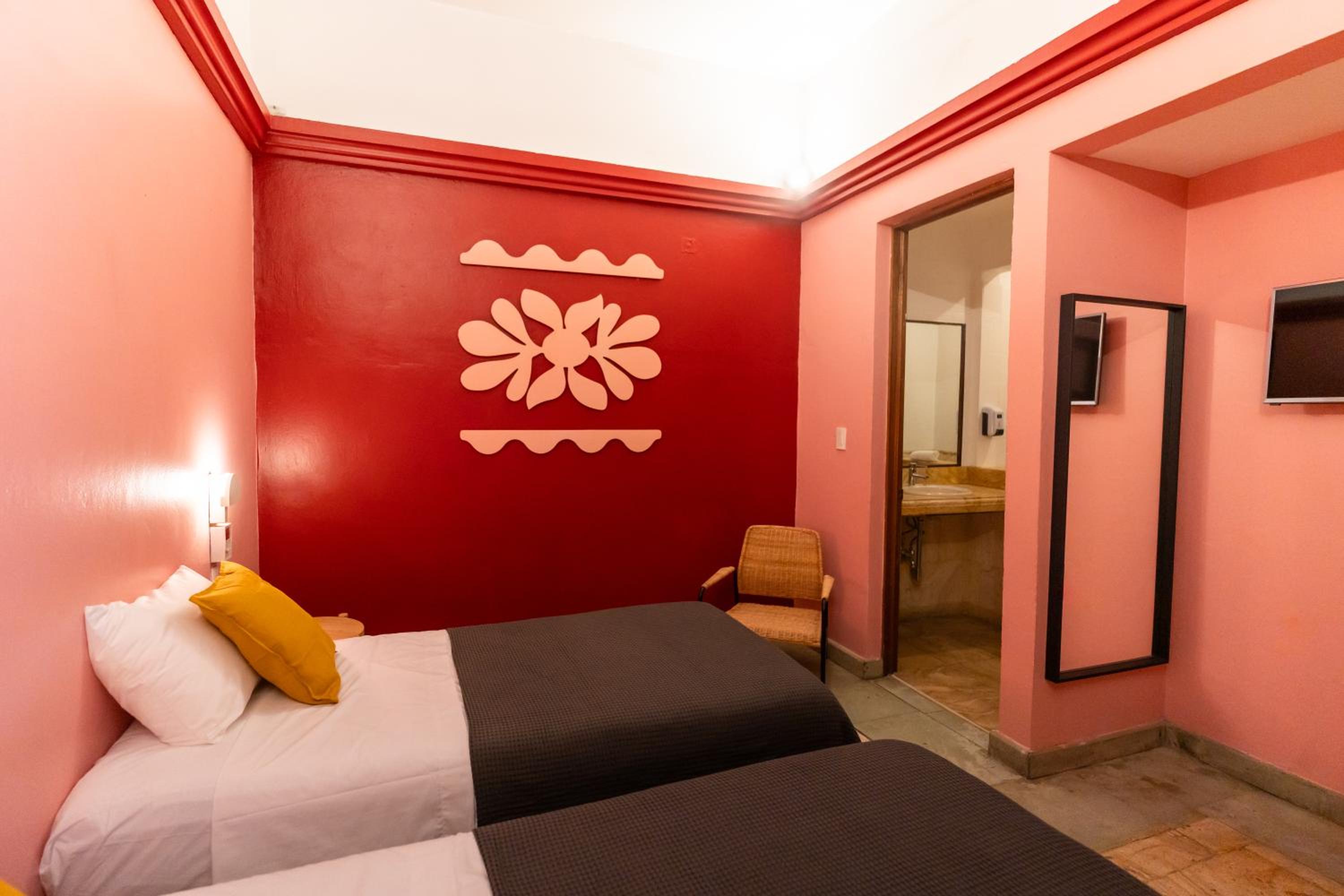 Deluxe Twin Room - Photo 5
