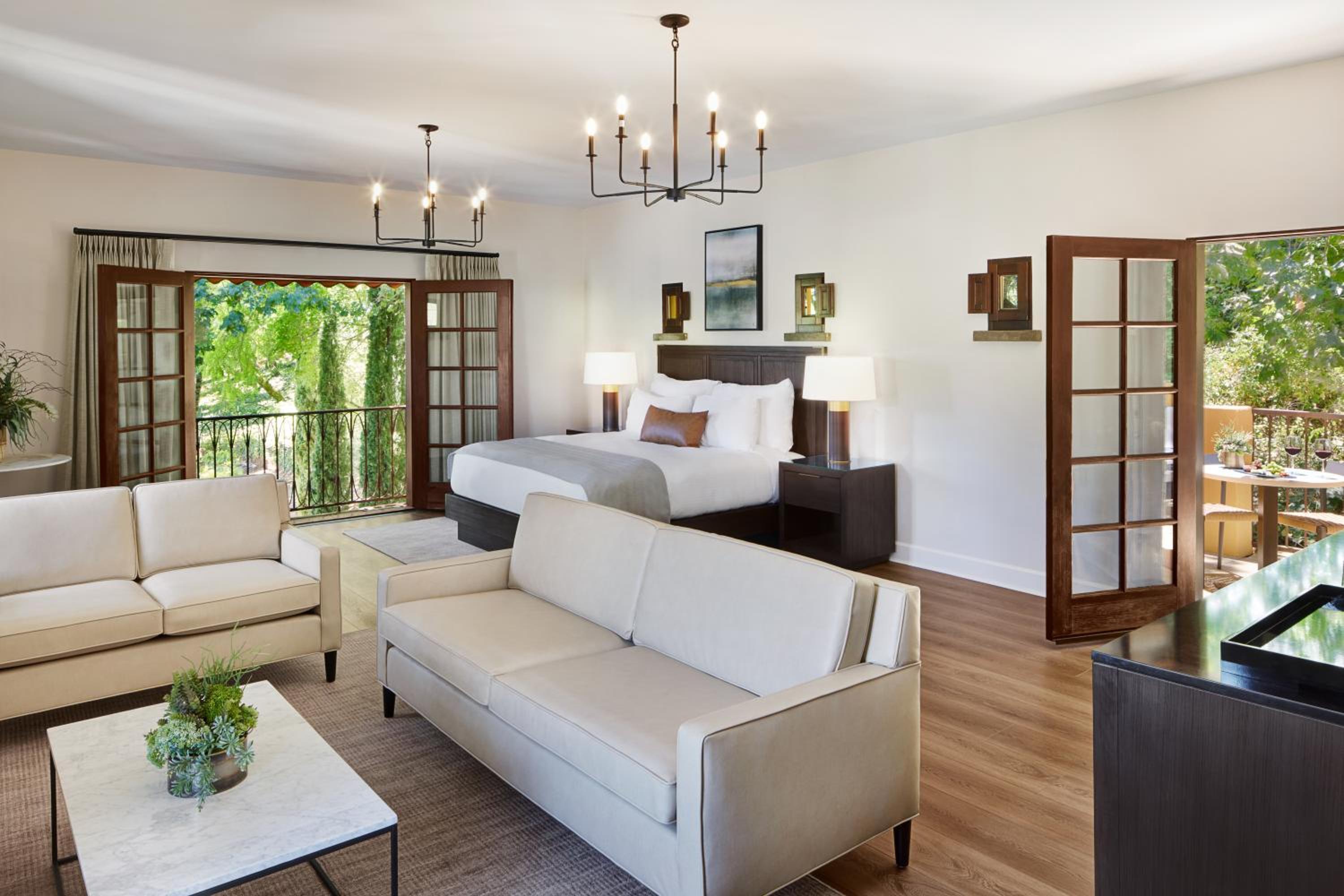 Luxury Grand View King - Photo 4