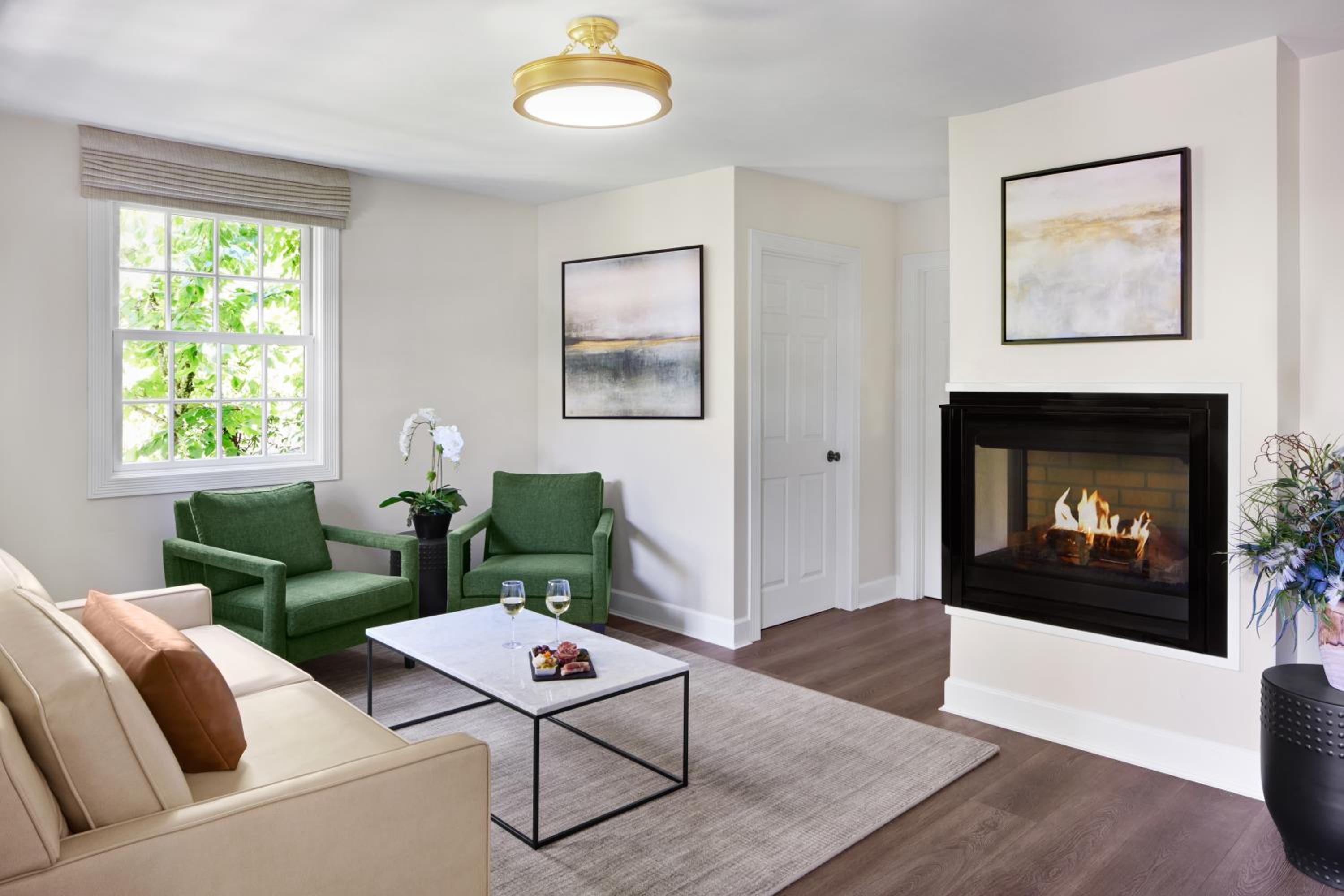 Sonoma Suite