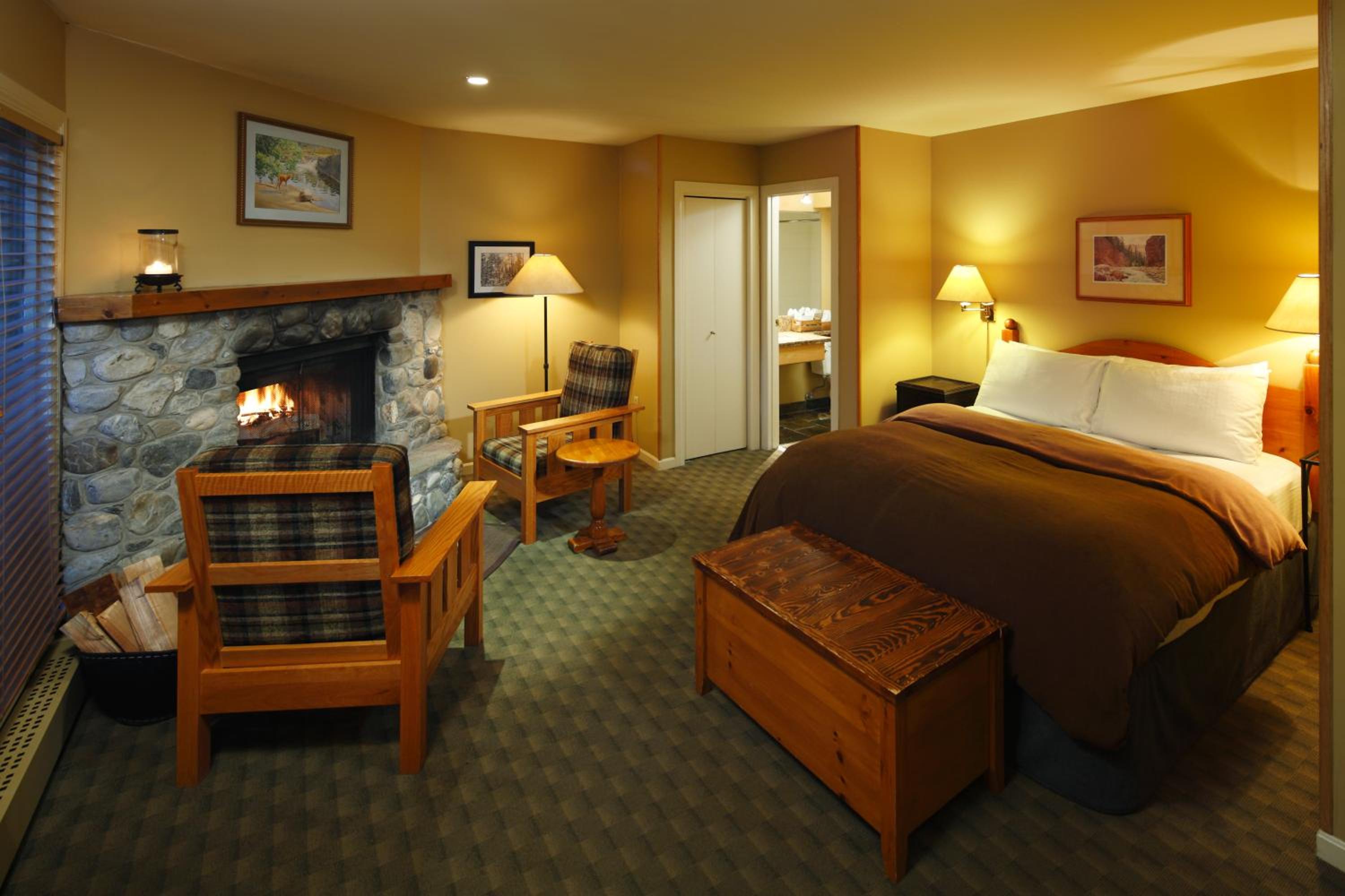 Queen Room - Photo 1