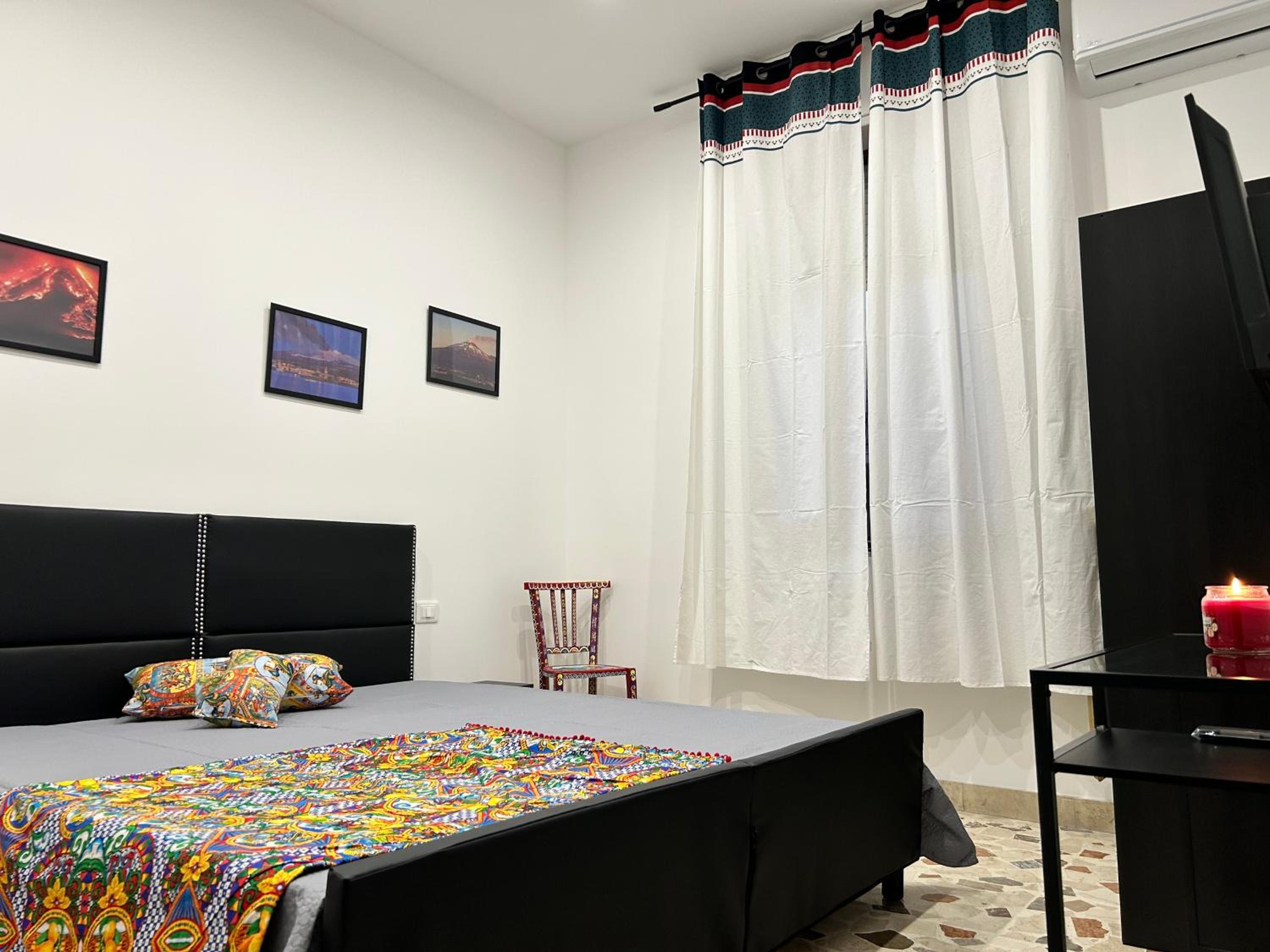 One-Bedroom Apartment photo 3