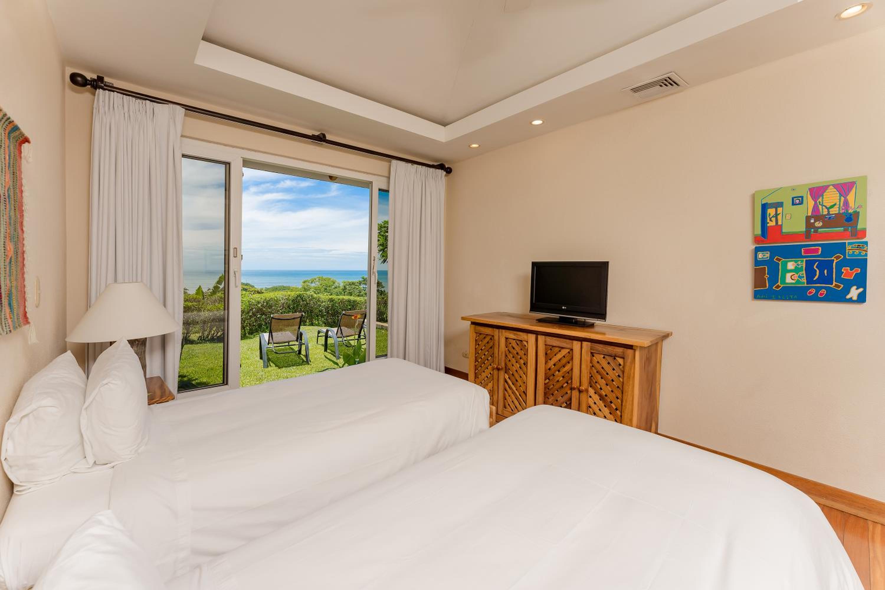 Flor Blanca - Two Bedroom Villa photo 1