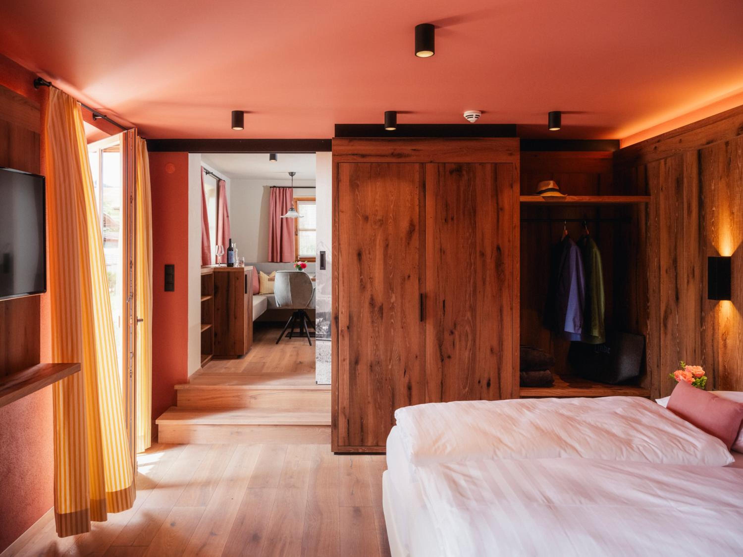 Junior Suite with Pool View