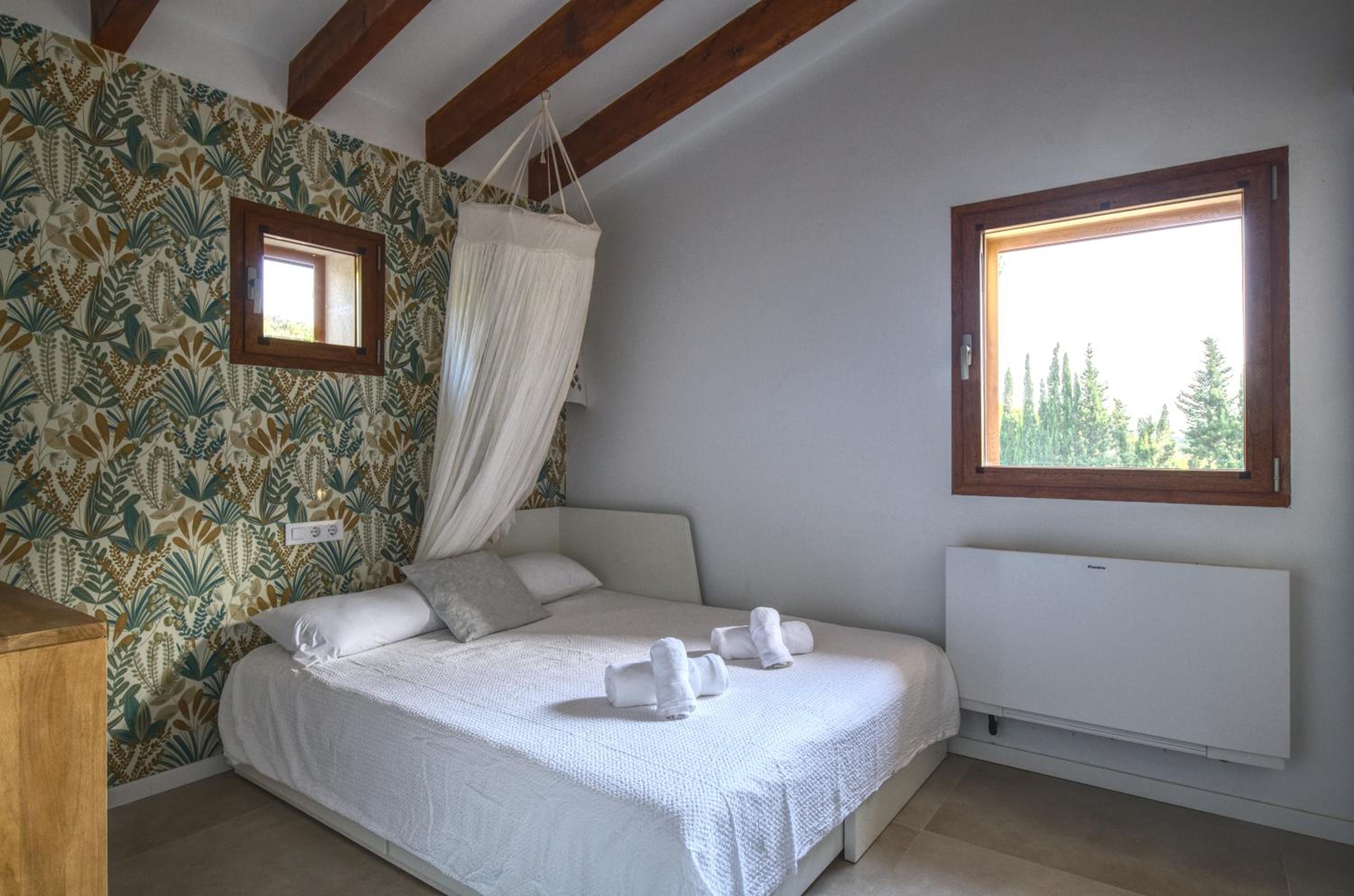 Villa photo 3