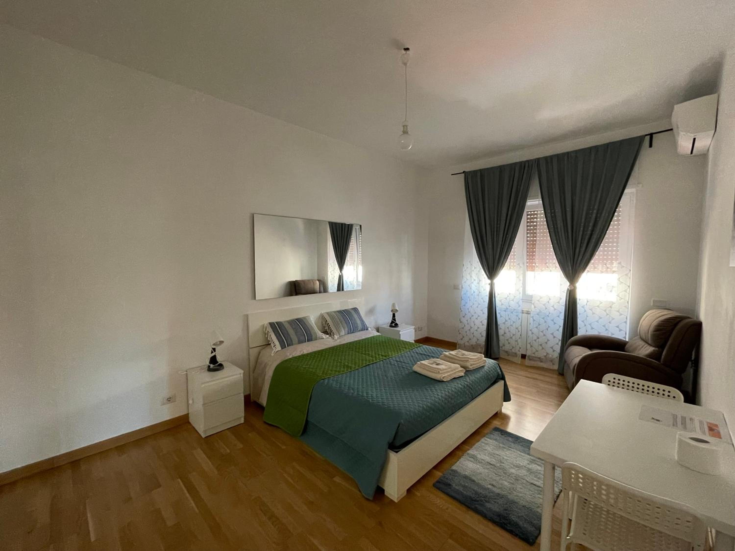 Double Room with Shared Bathroom