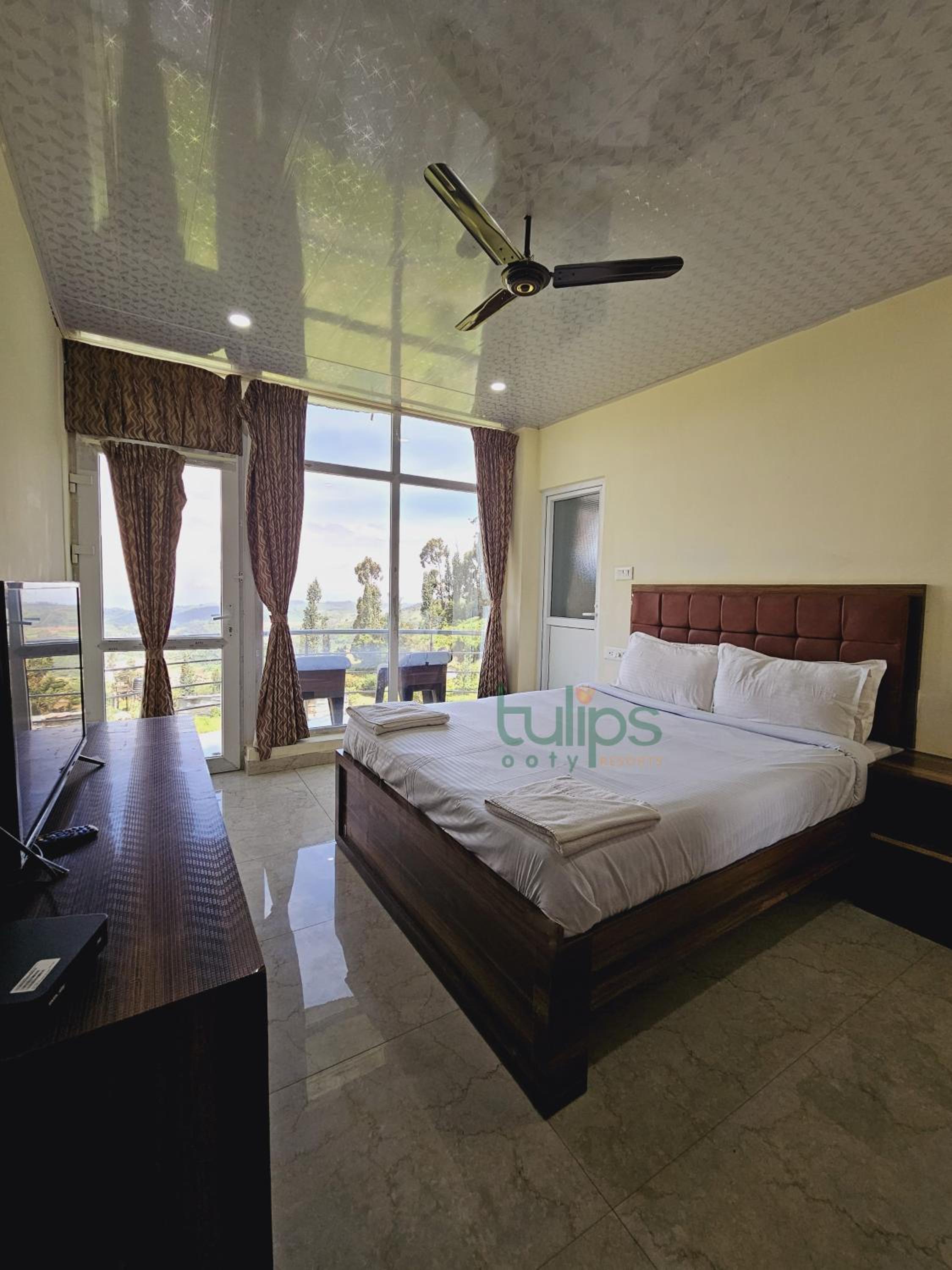 Suite With Balcony - Photo 1