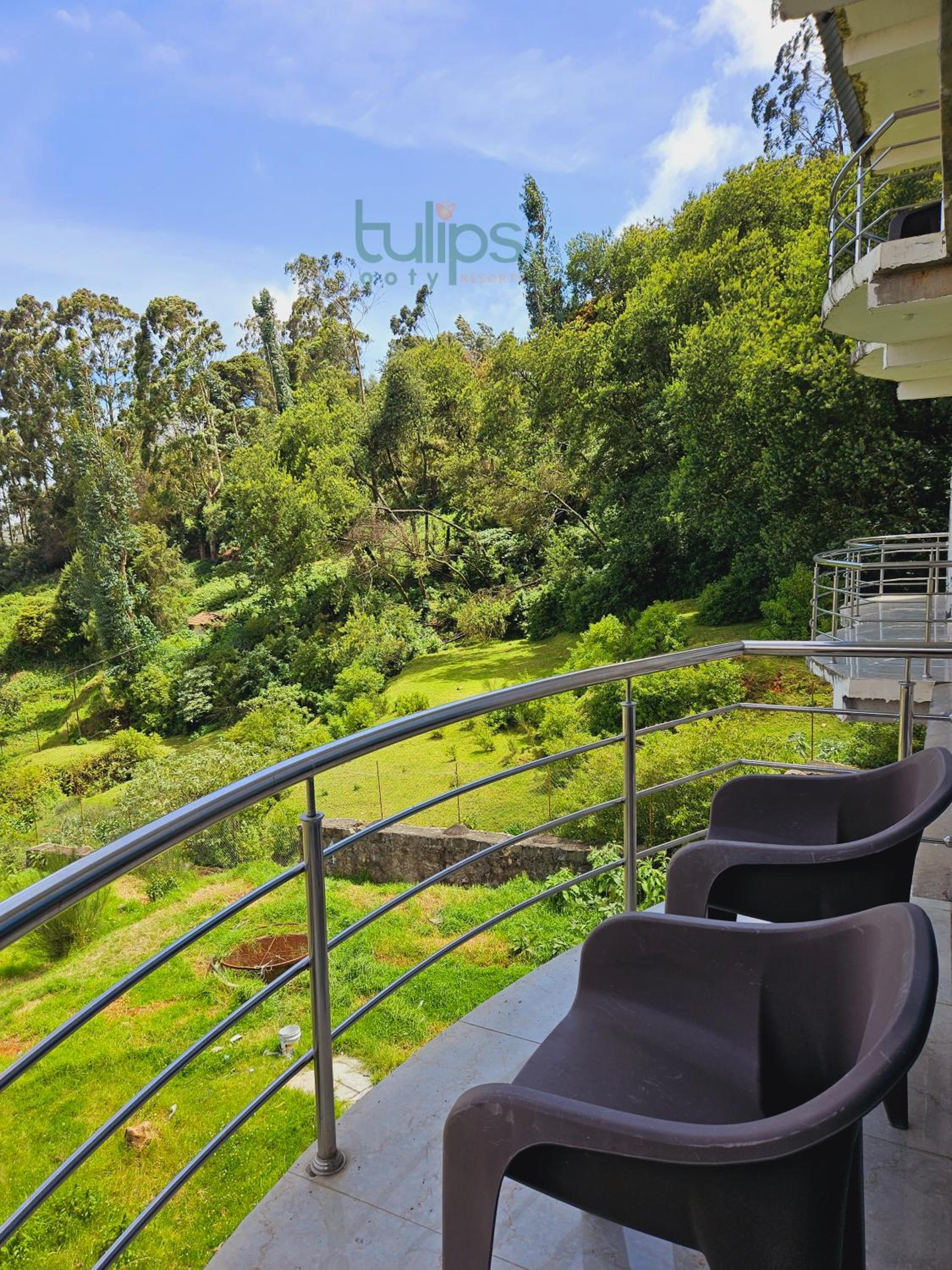 Suite With Balcony - Photo 10
