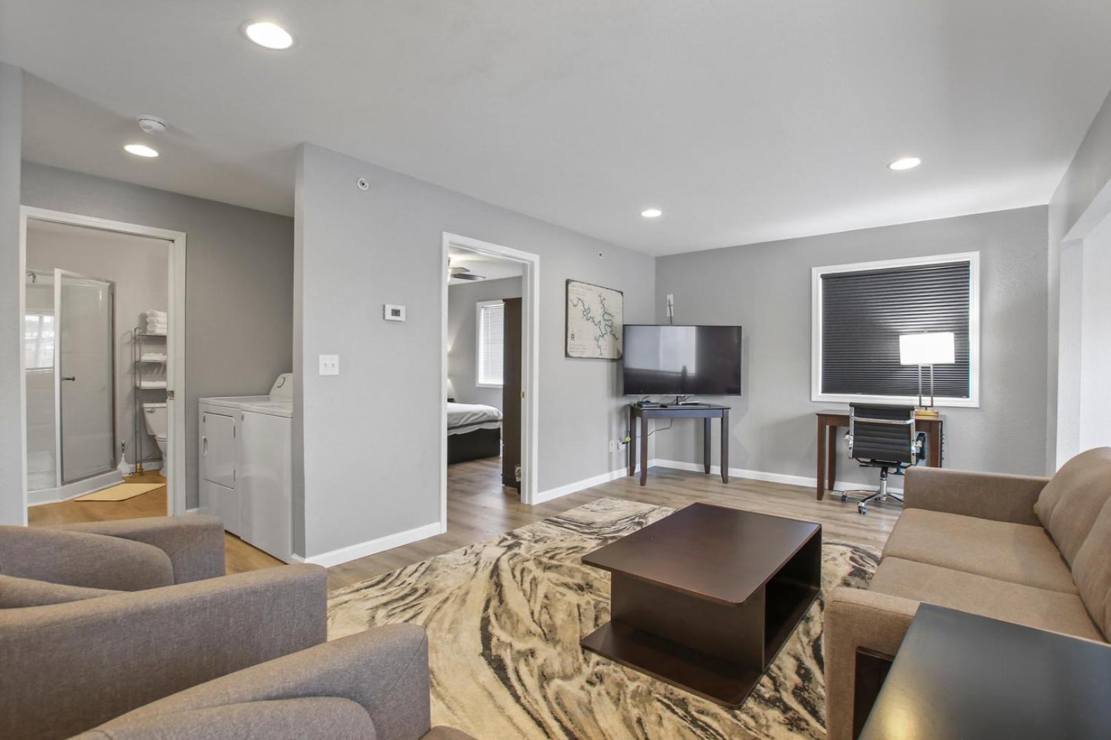 Beach House 2 Bedroom Deluxe Suite - Photo 5