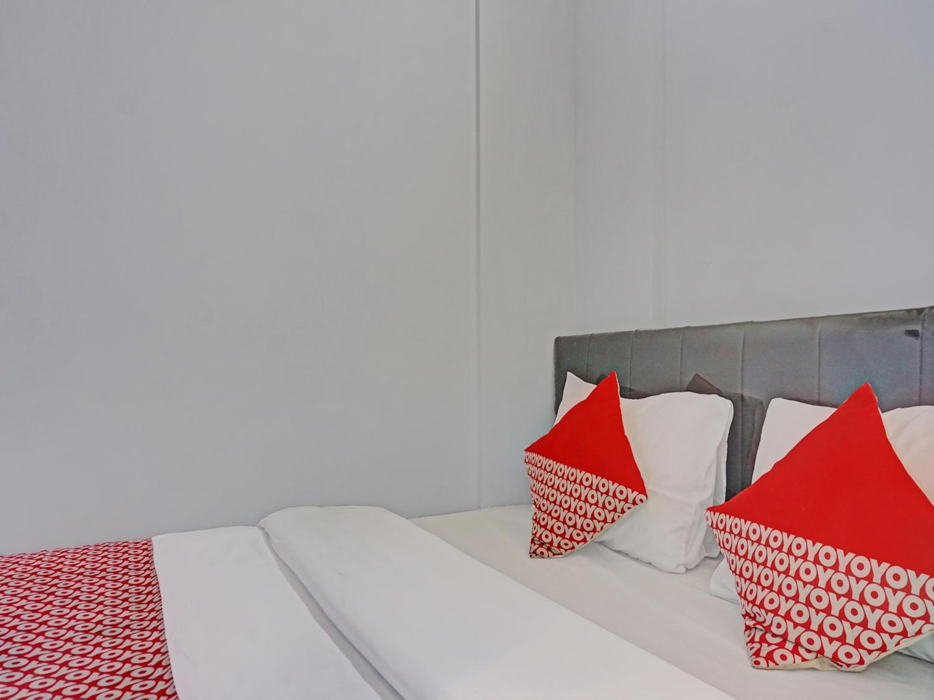 Deluxe Double Room - Photo 5