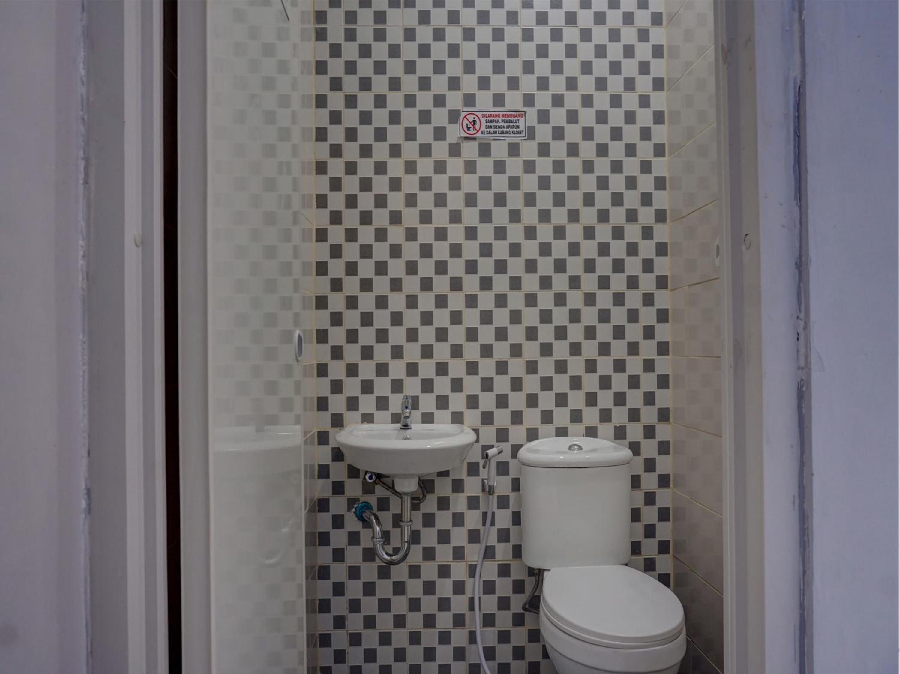 Deluxe Double Room - Photo 10