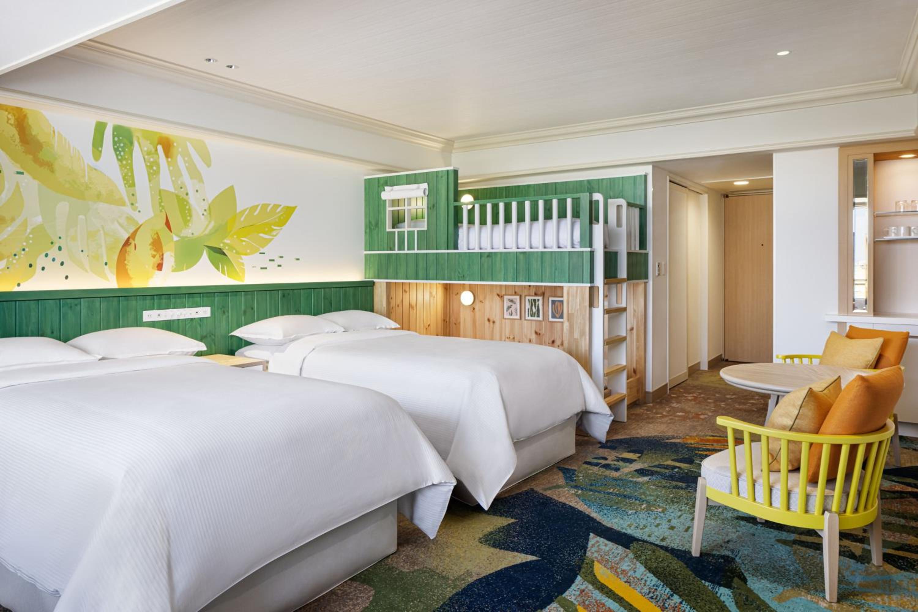 <Renovated> Treasures Room 6 Beds