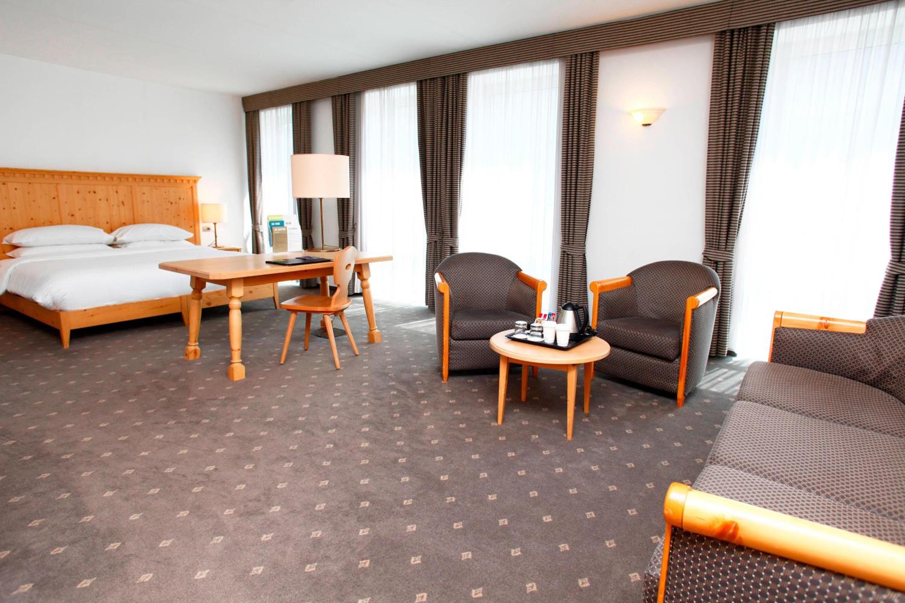 Tyrolean King Suite photo 2