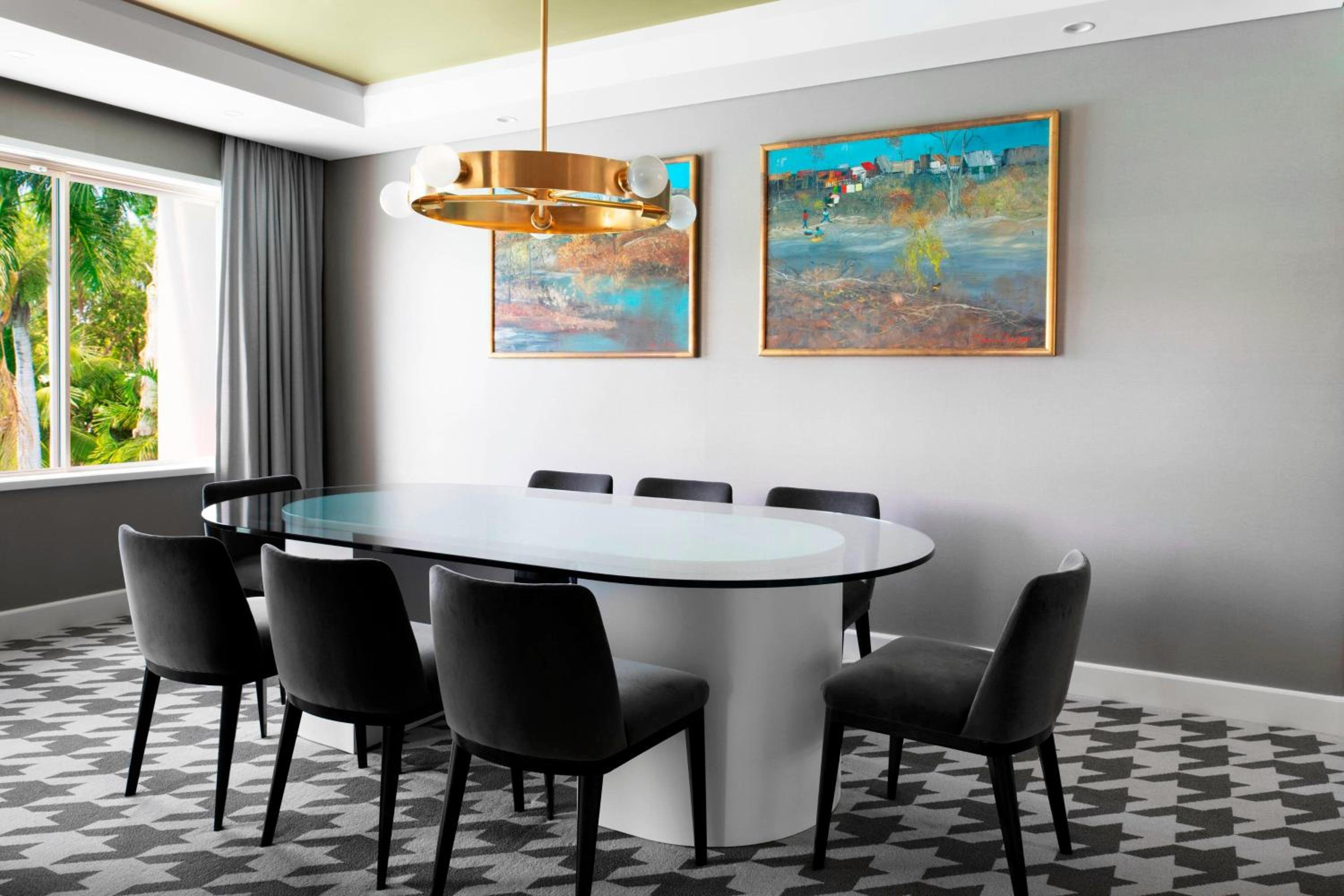 1 Bedroom Presidential Suite, 1 King, Lagoon view thumbnail 5
