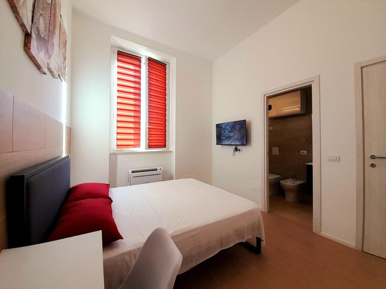 Double Room with Private Bathroom photo 1