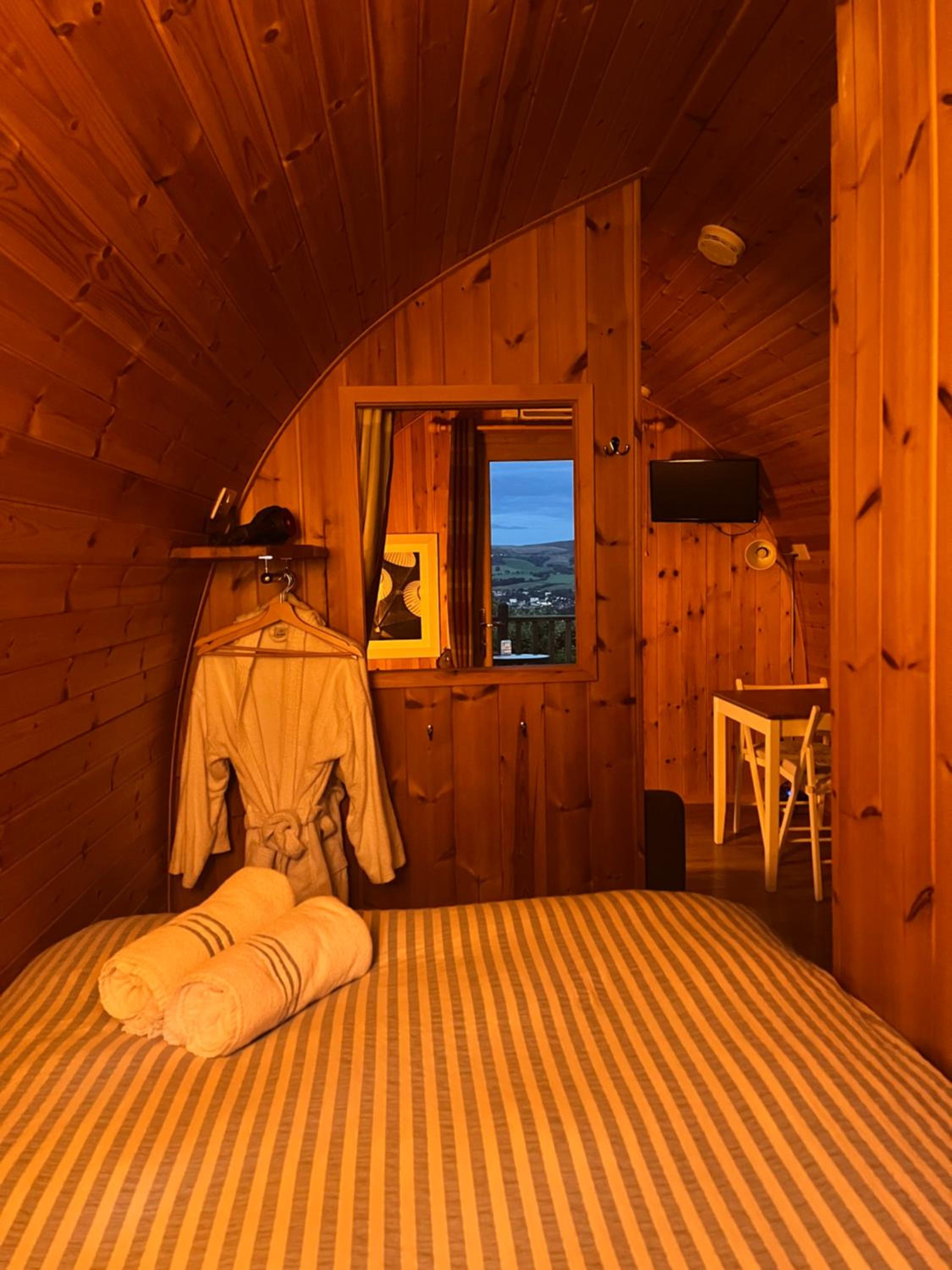 One-Bedroom House photo 3