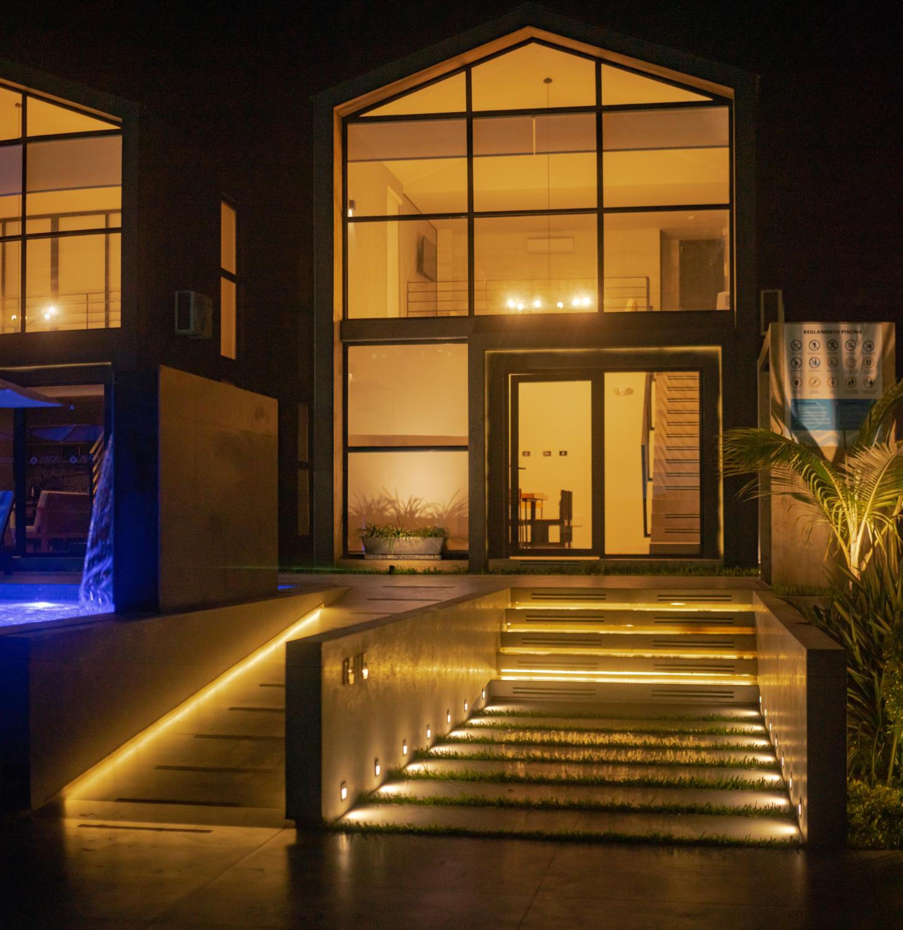 Three-Bedroom Villa photo 3