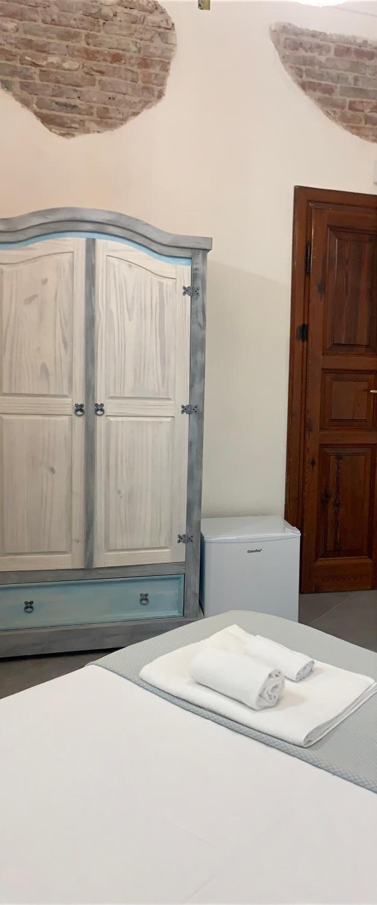 Large Double Room photo 2