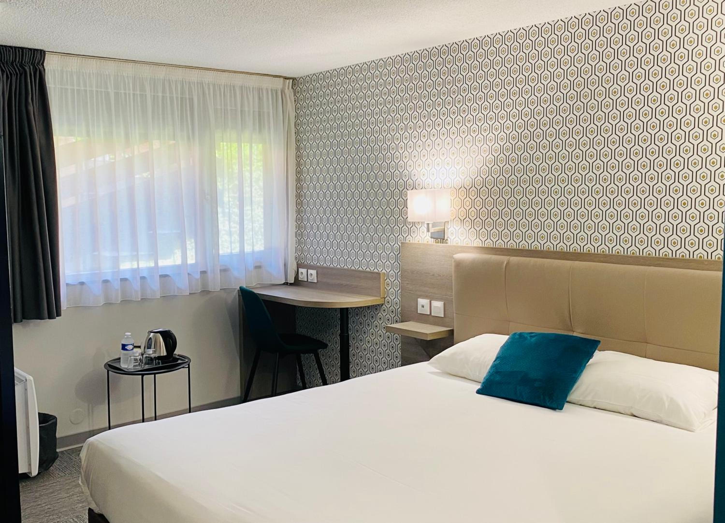 Double Room - Photo 13