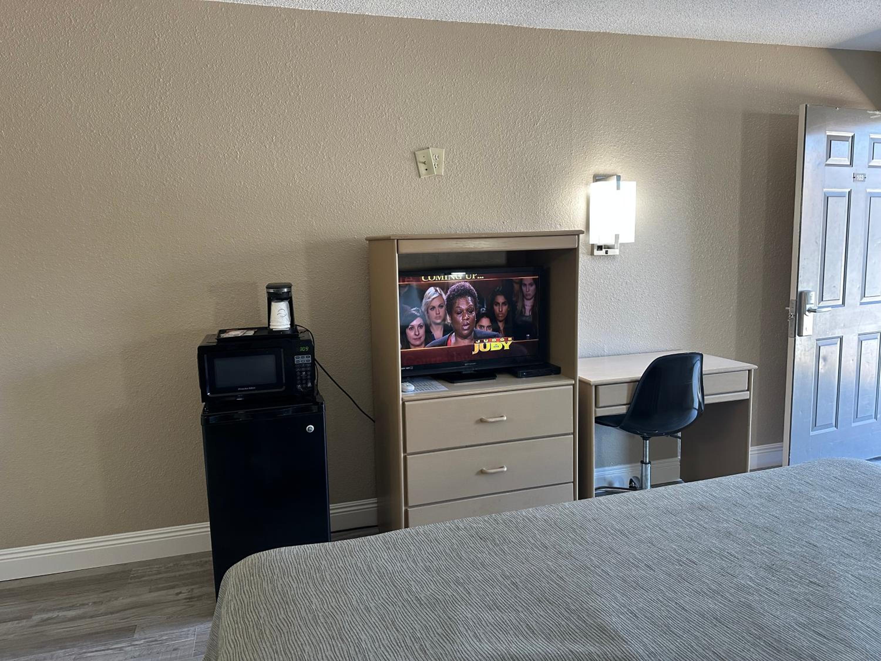 Single Room photo 3