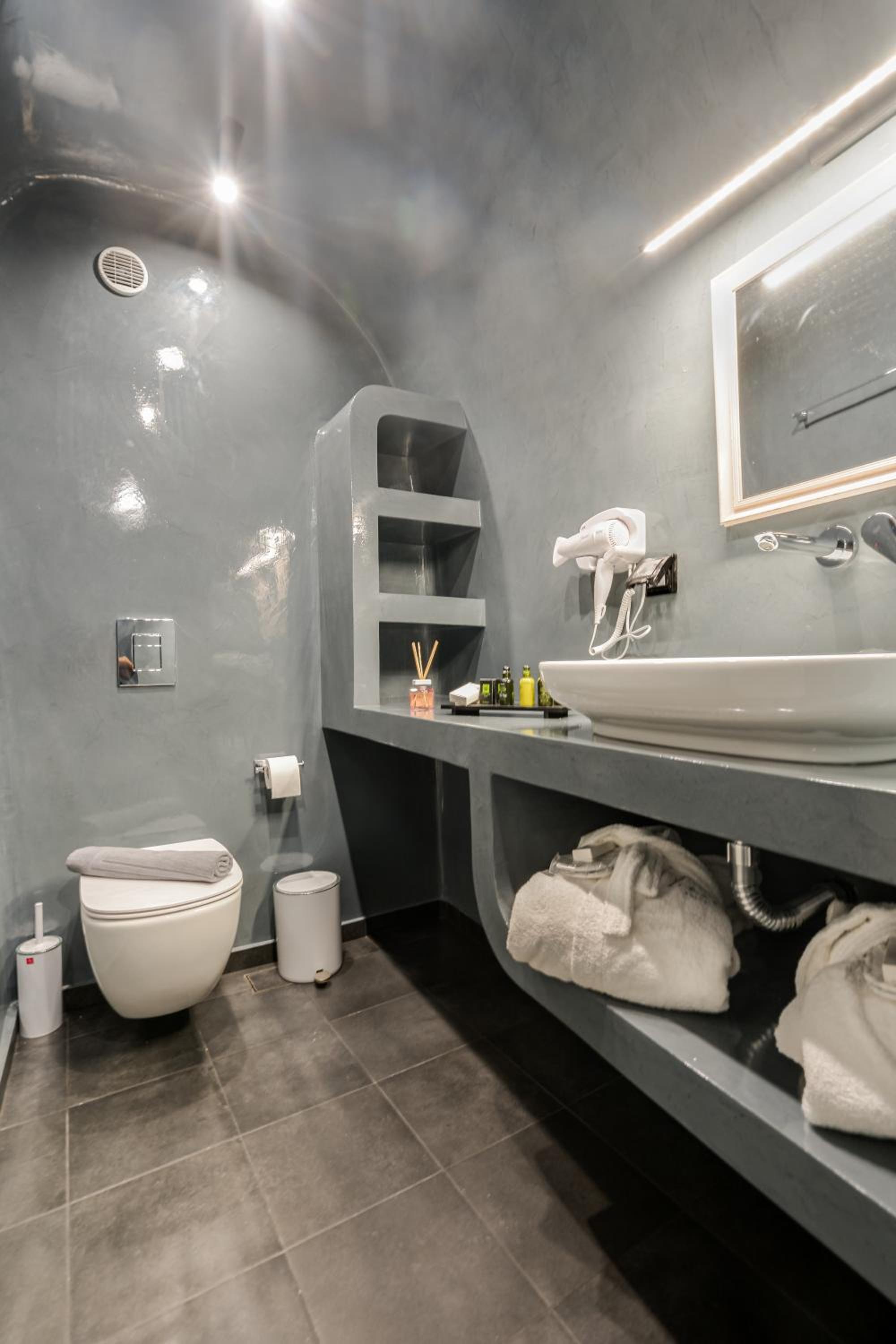 Suite with Terrace photo 3