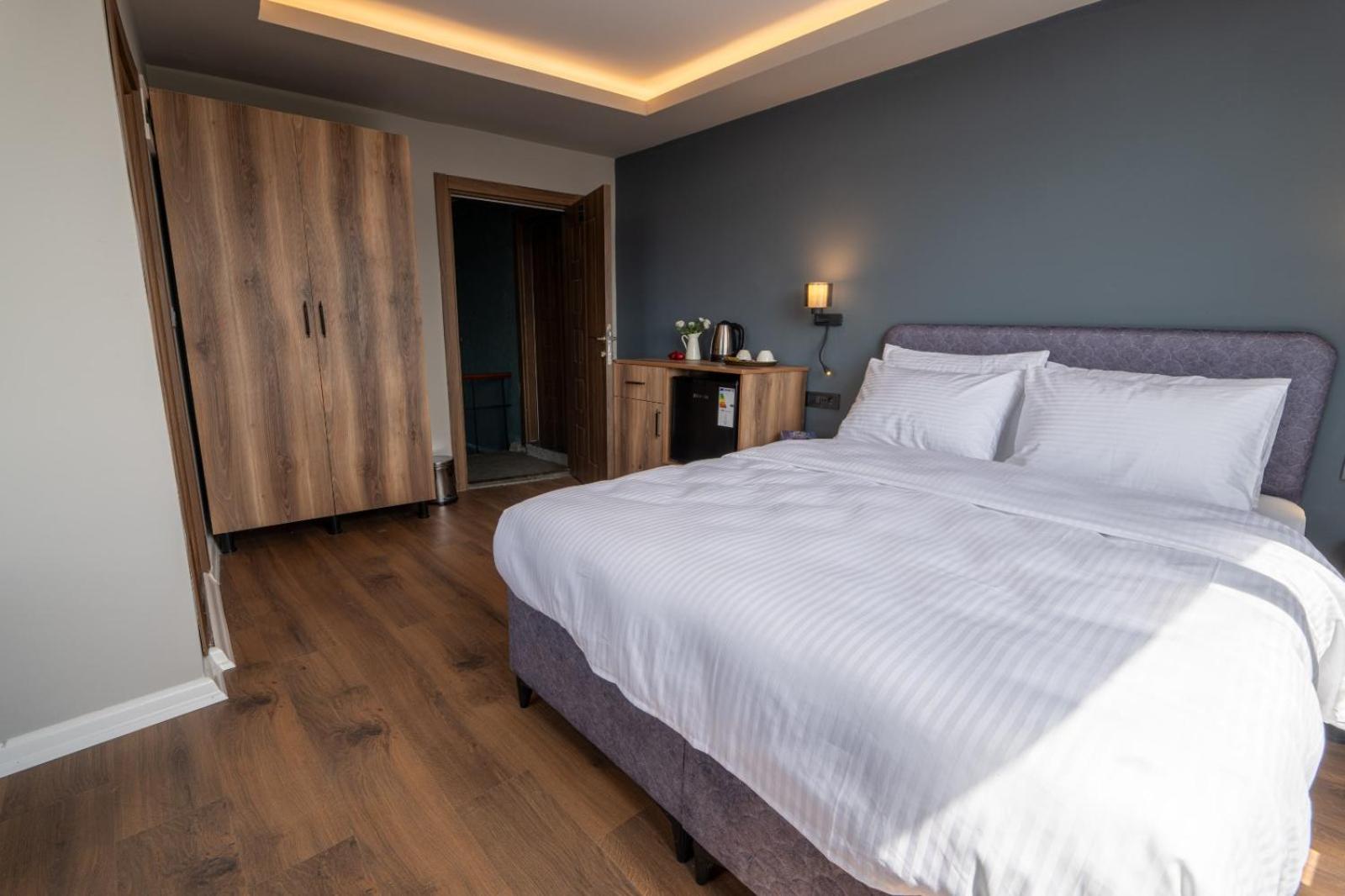 Deluxe Double Room with Sea View photo 2