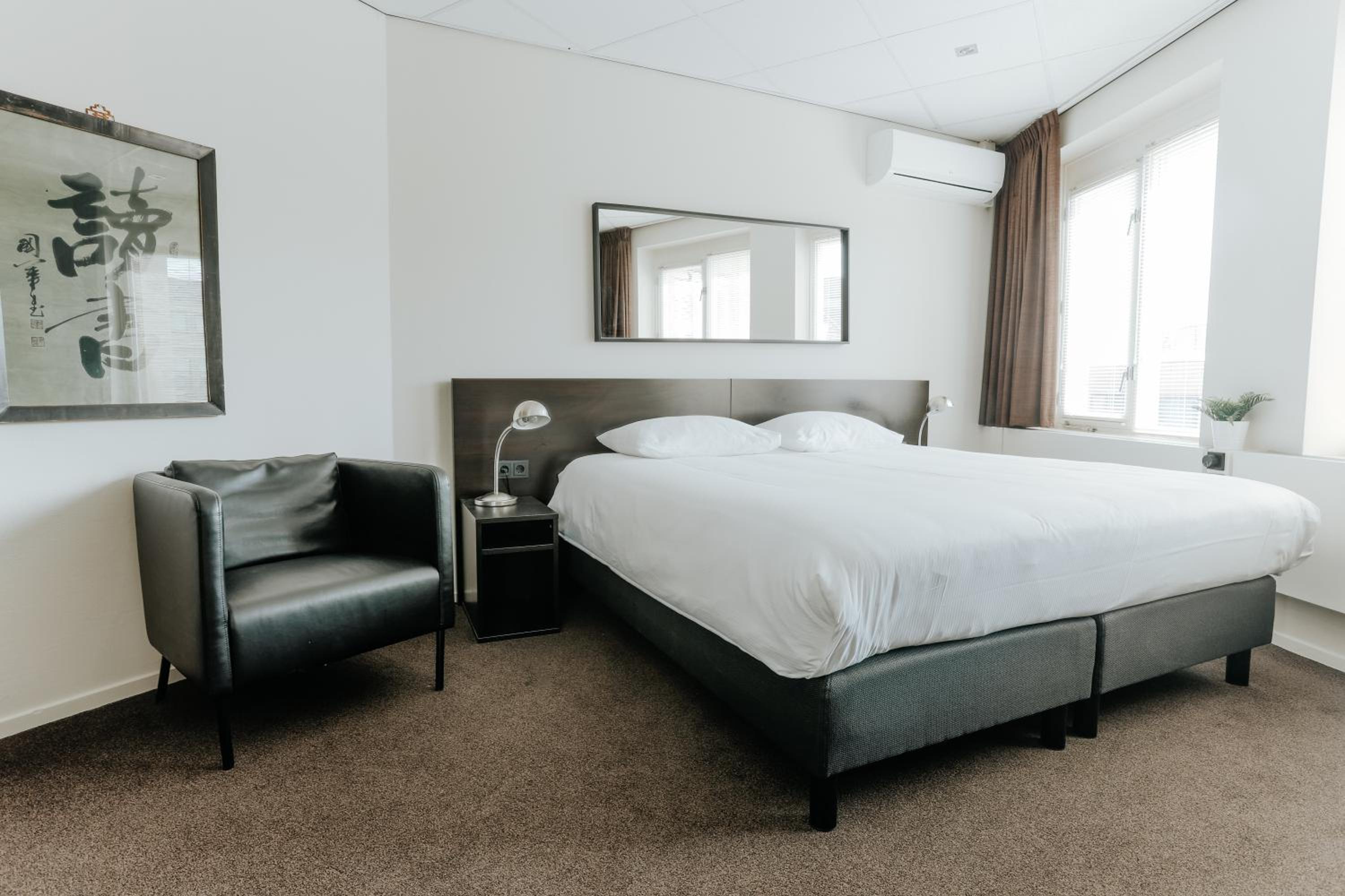 King Room - Photo 8