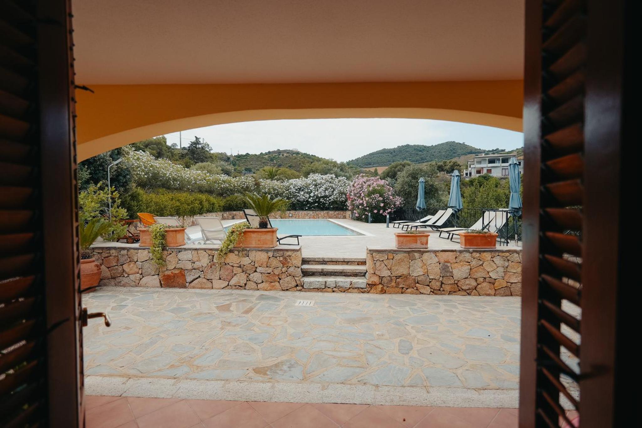 Villa photo 2