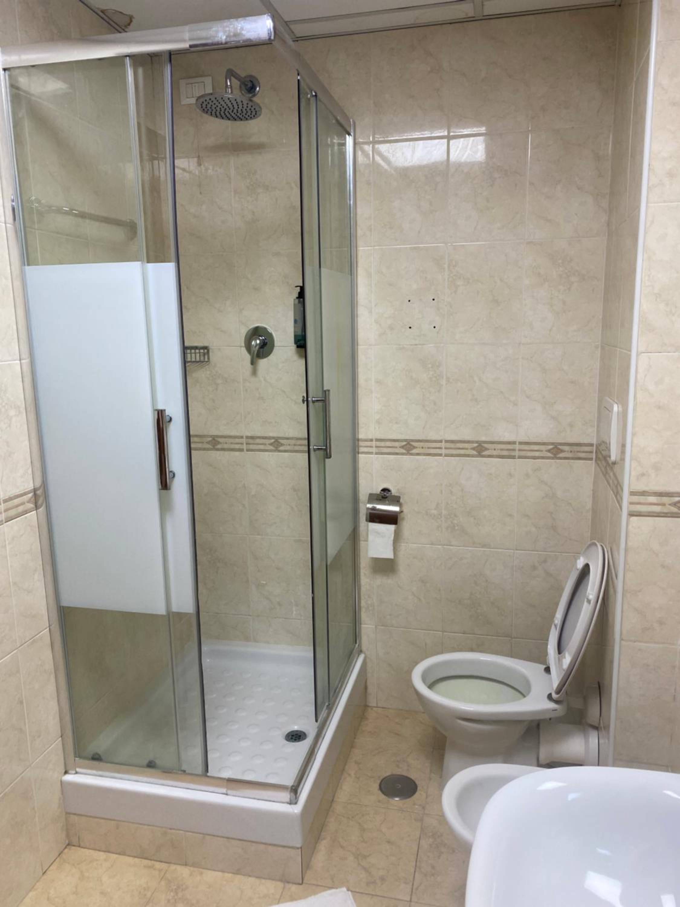 Double or Twin Room with Bathroom photo 2