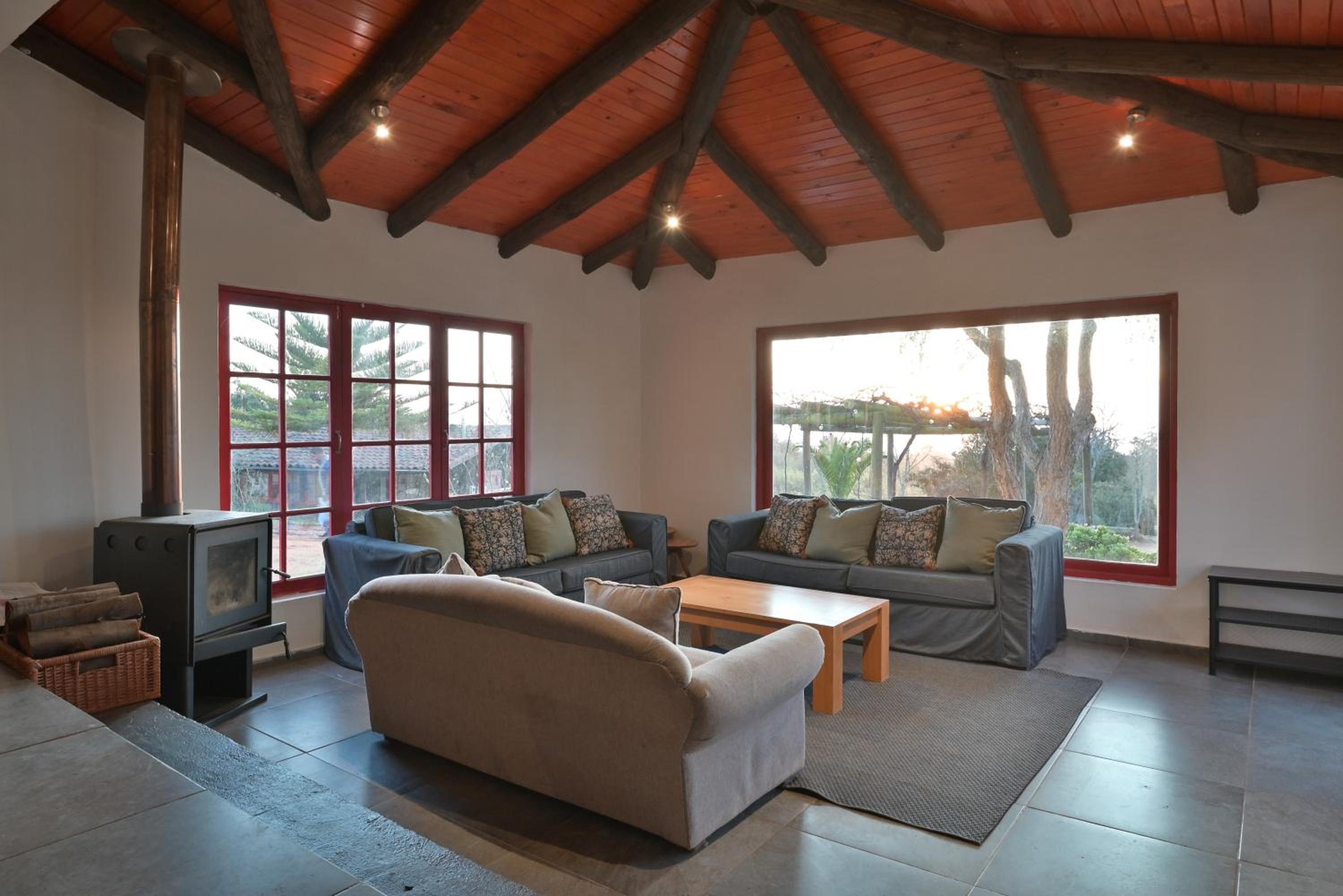 Three-Bedroom House photo 1