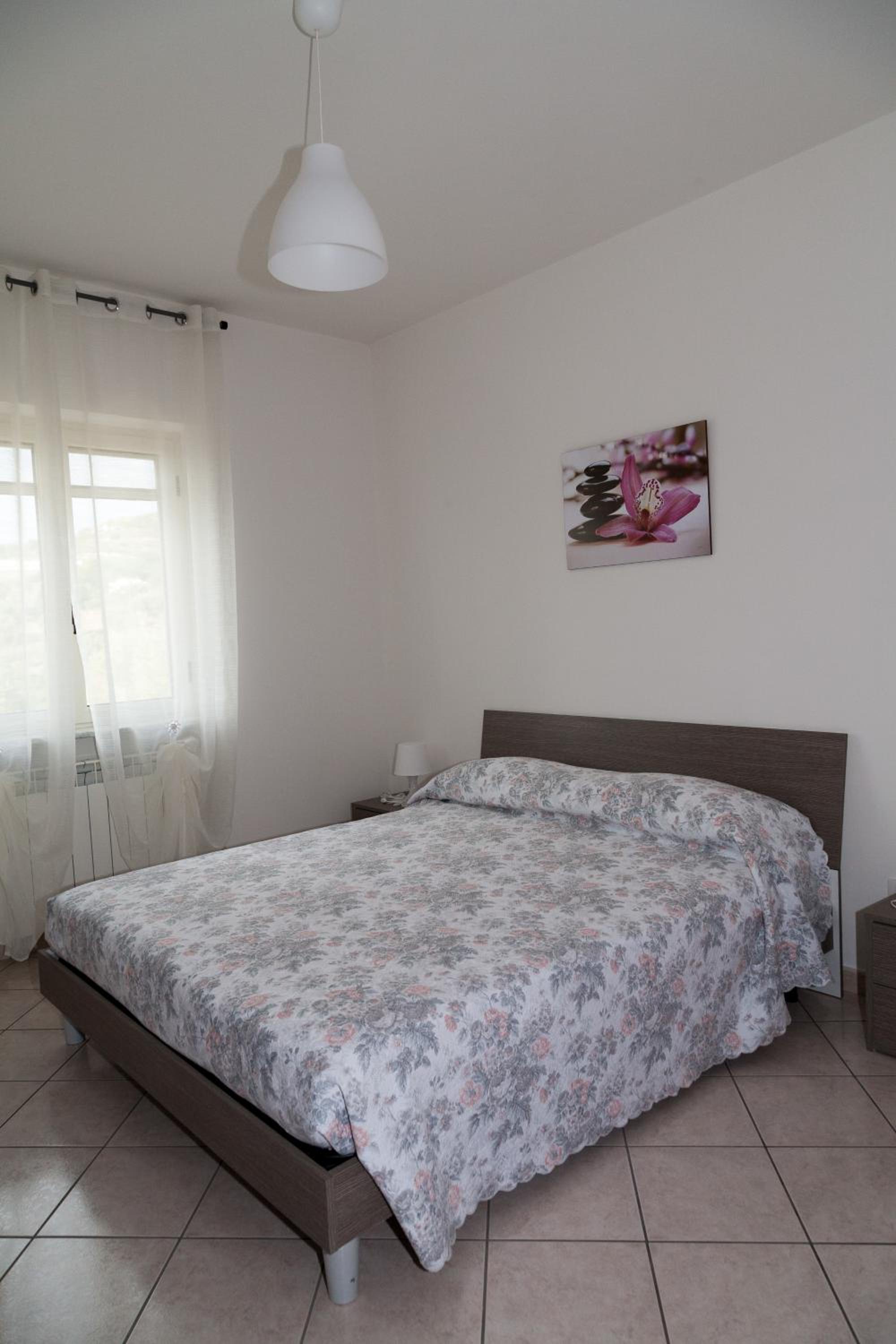 Two-Bedroom House photo 2