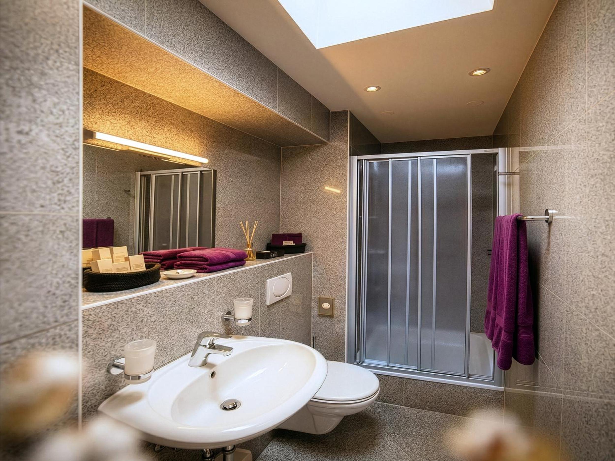 Large Double Room