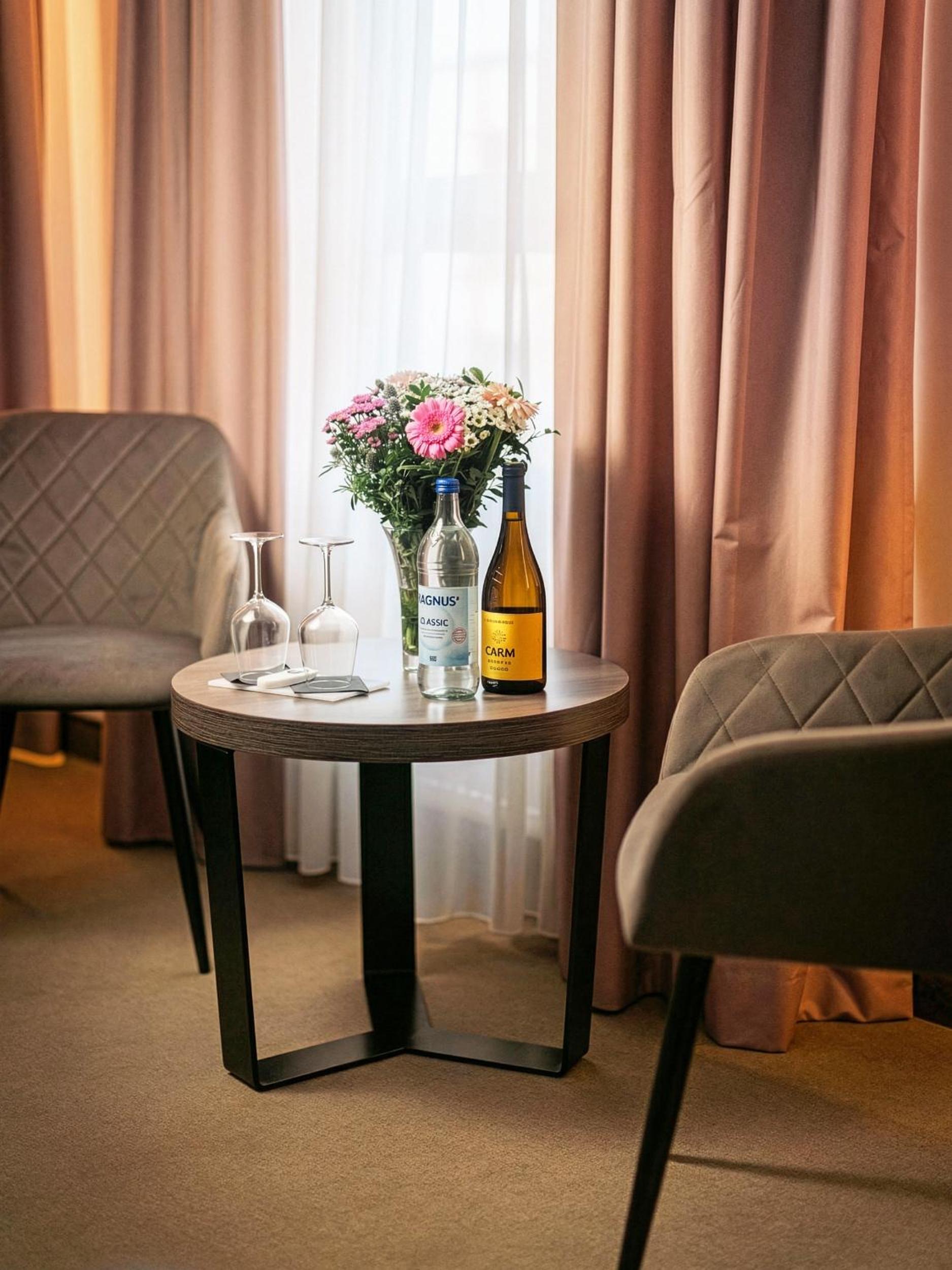 Large Double Room