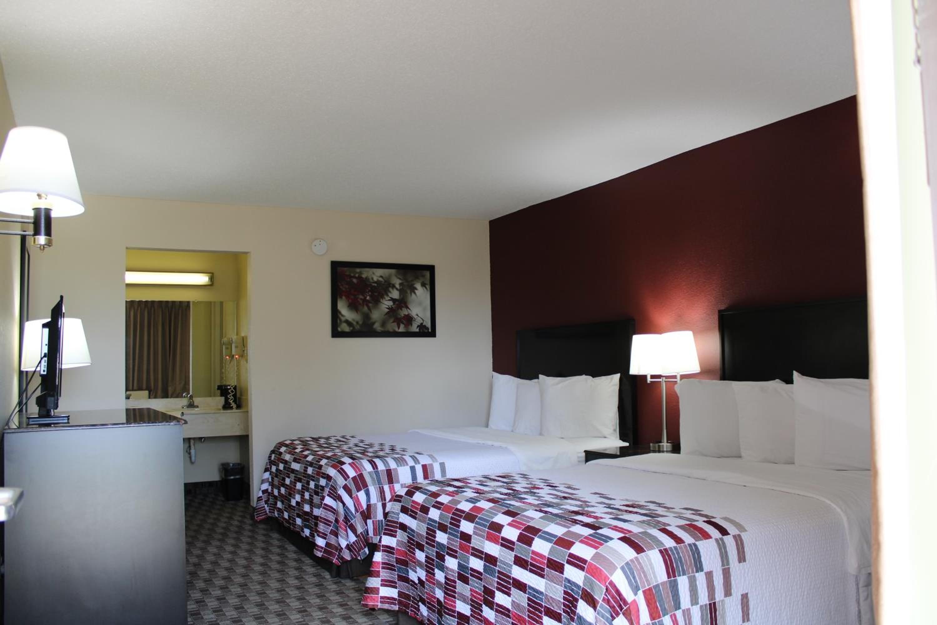 Deluxe Room with Two Queen Beds Non-Smoking - Photo 1