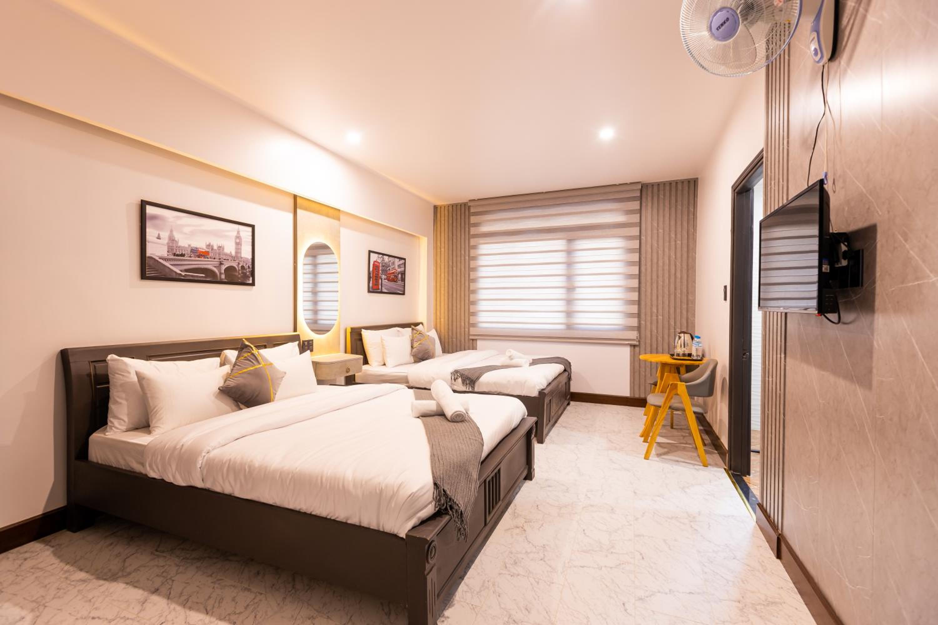 Deluxe Quadruple Room