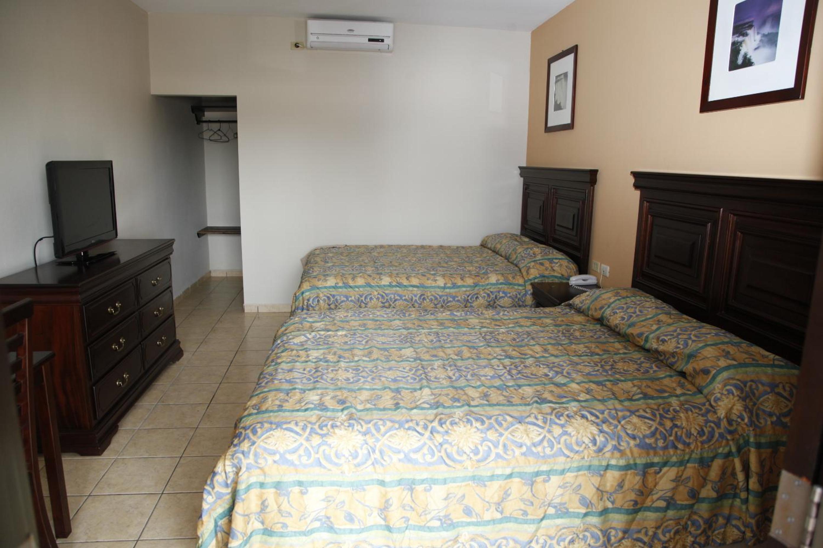Twin Room photo 1