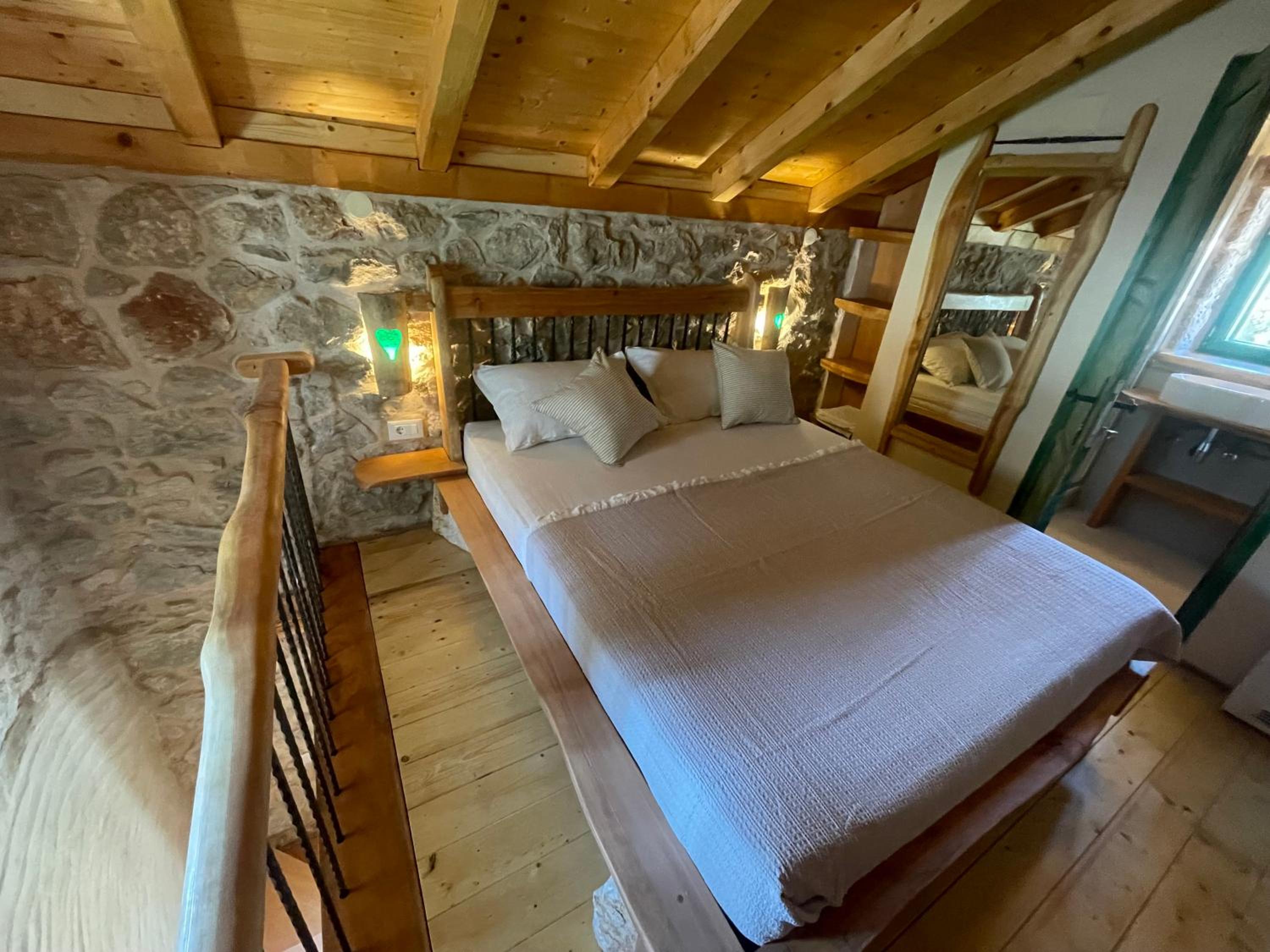 One-Bedroom Villa