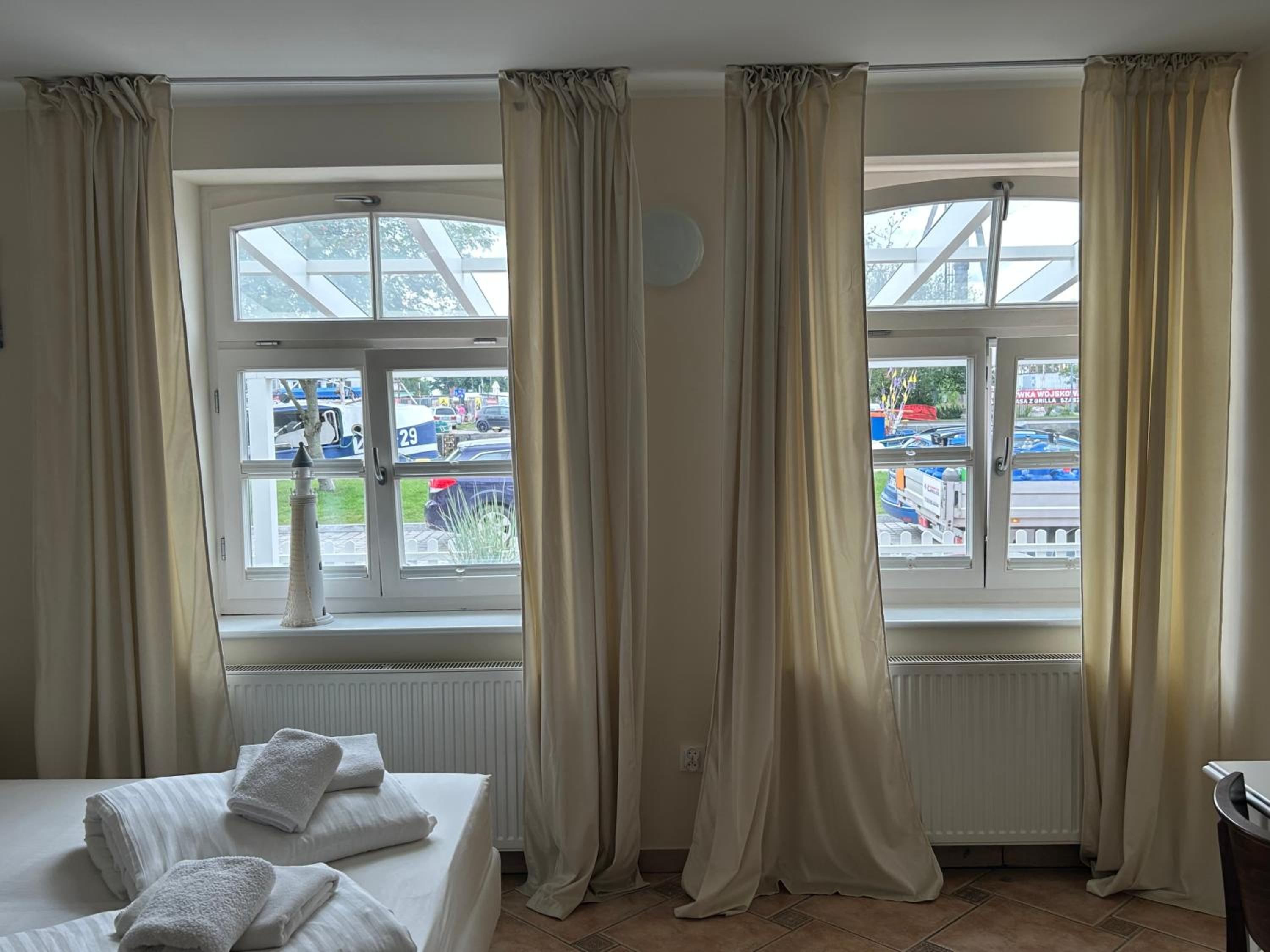 Triple Room with Bath photo 3