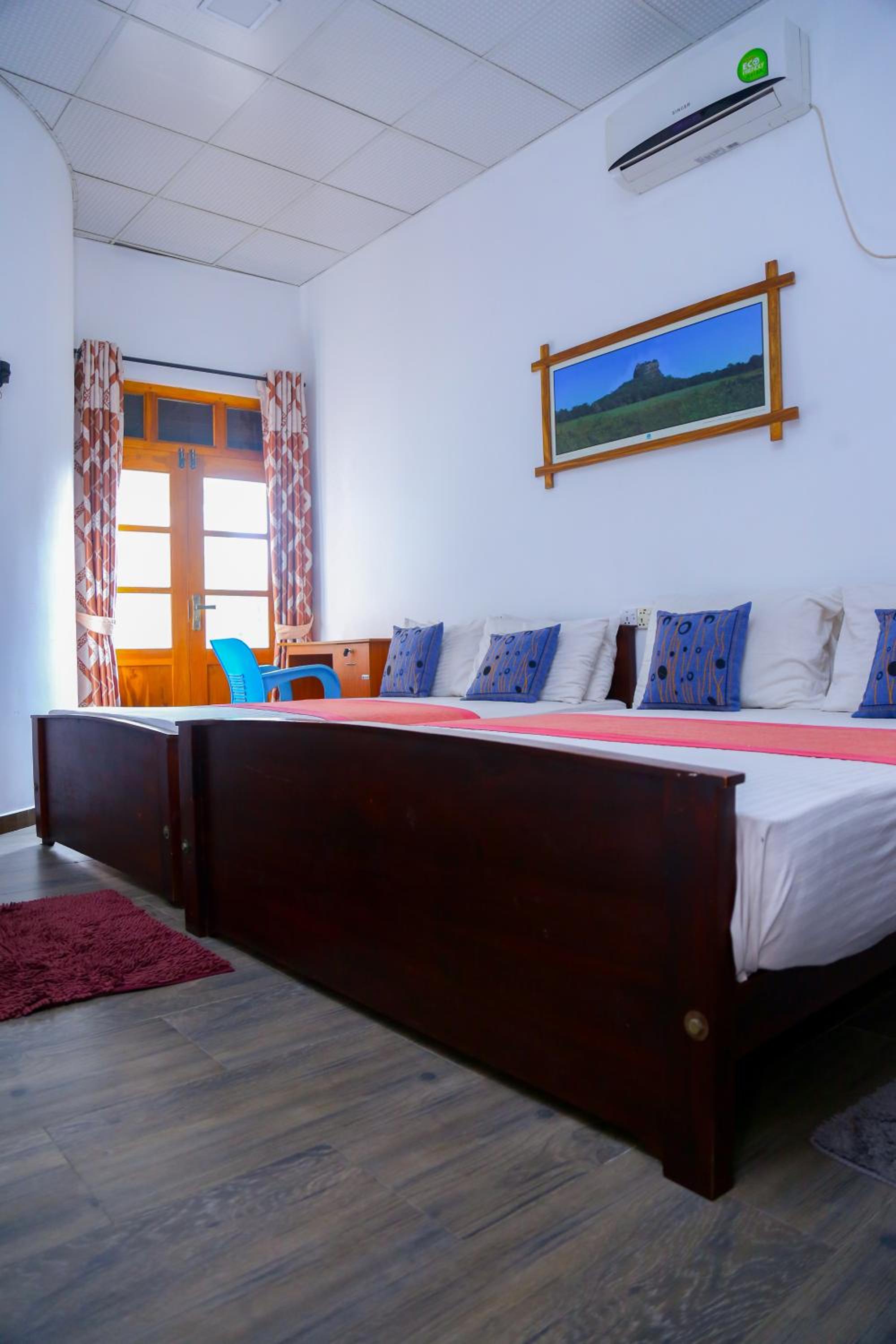 Triple Room with Balcony