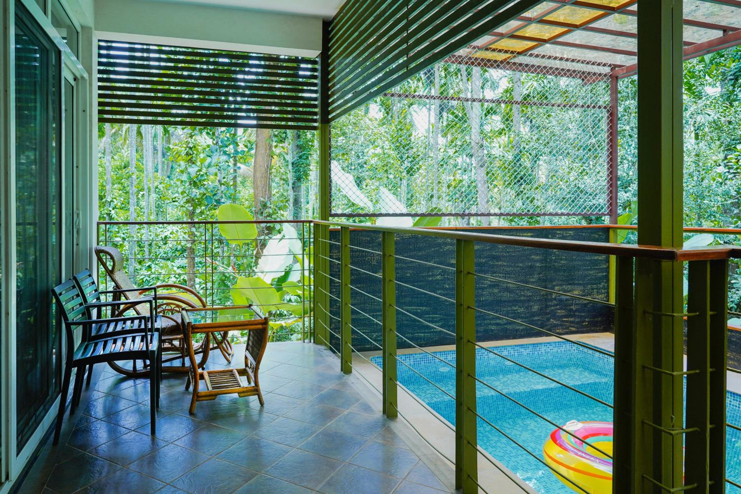 Villa with Private Pool - Photo 5