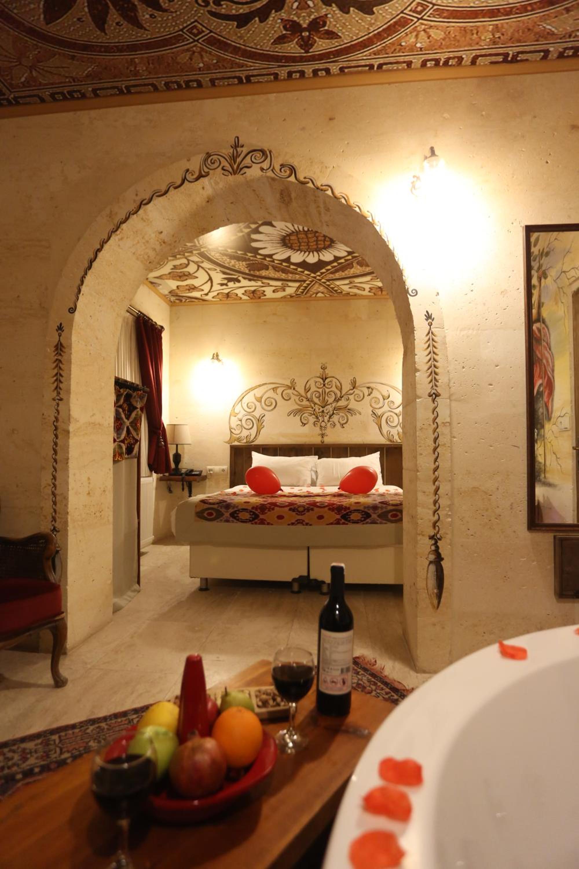 Deluxe Double Room - Photo 1