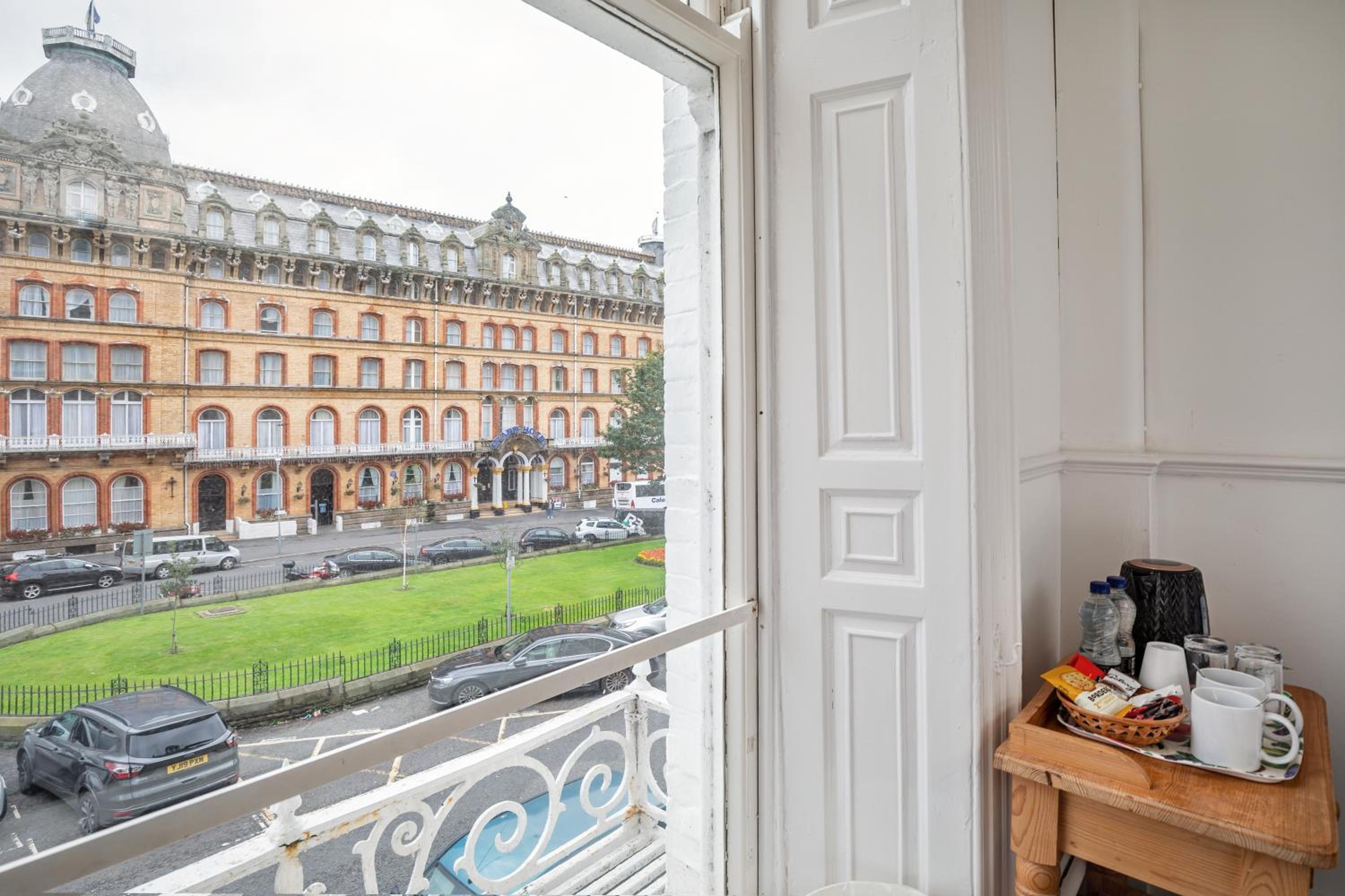 Double Room with Garden View photo 2