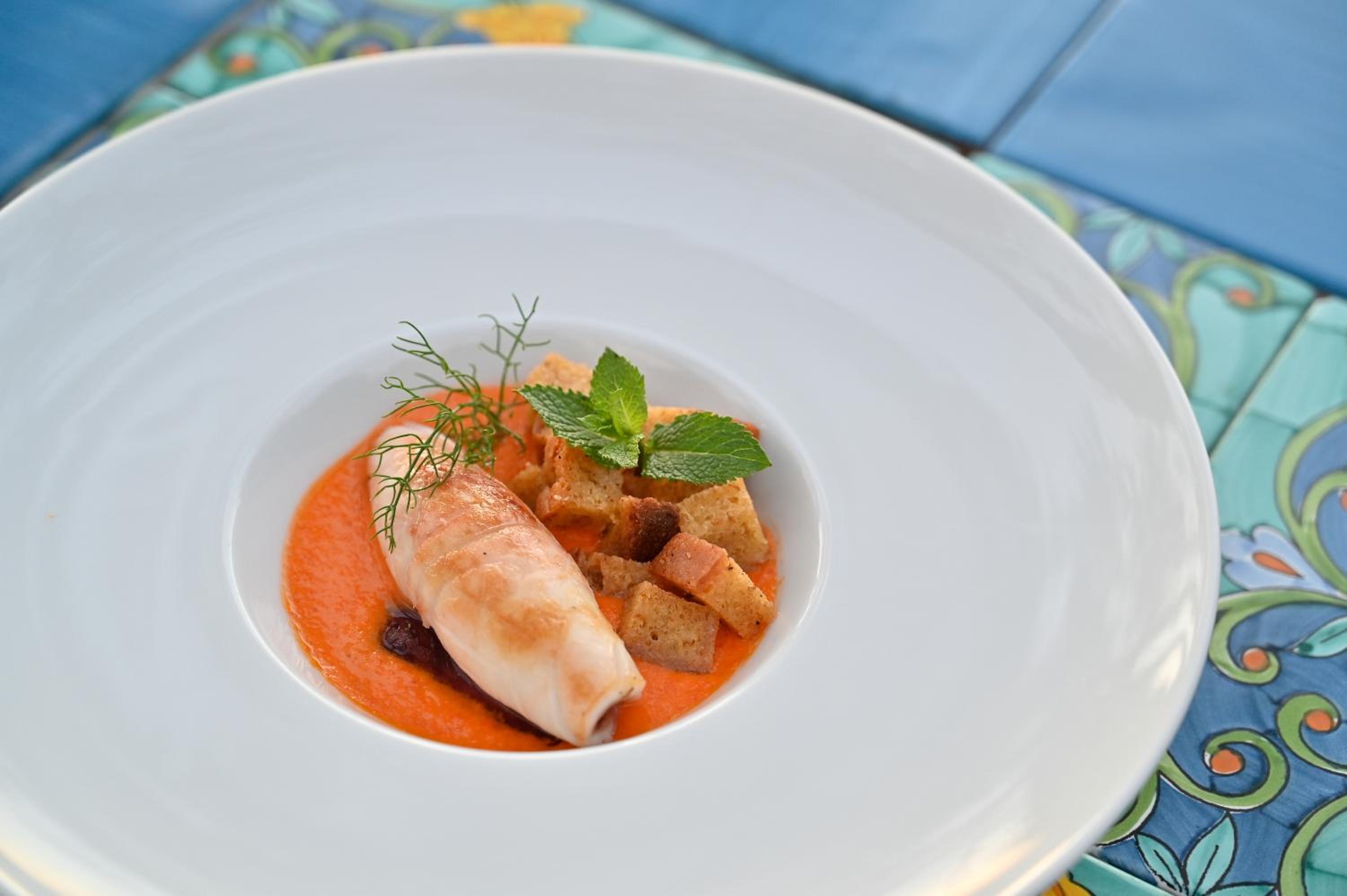 Deluxe Suite with Sea View photo 1