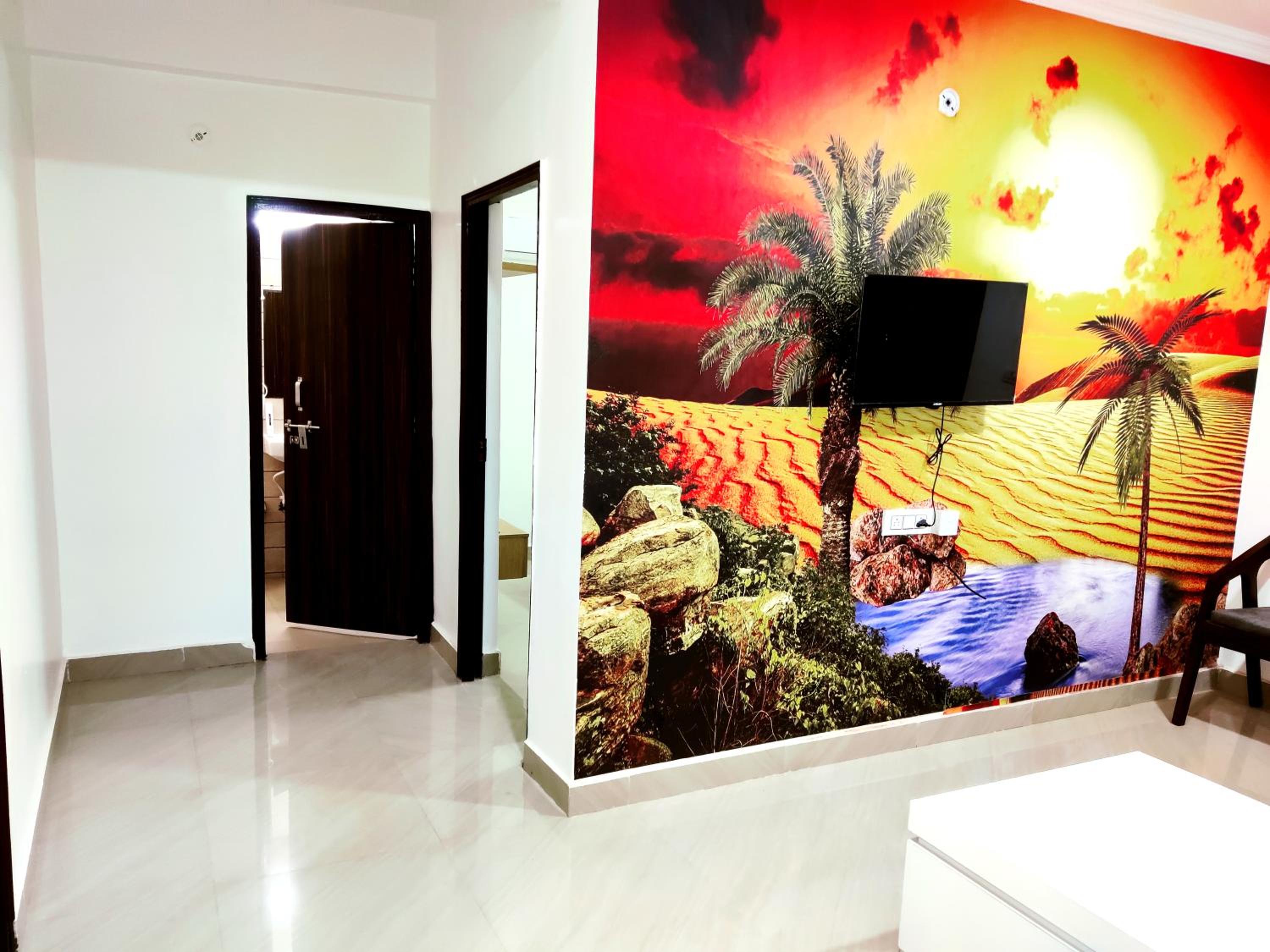 One-Bedroom Apartment with Balcony and City View - Photo 16