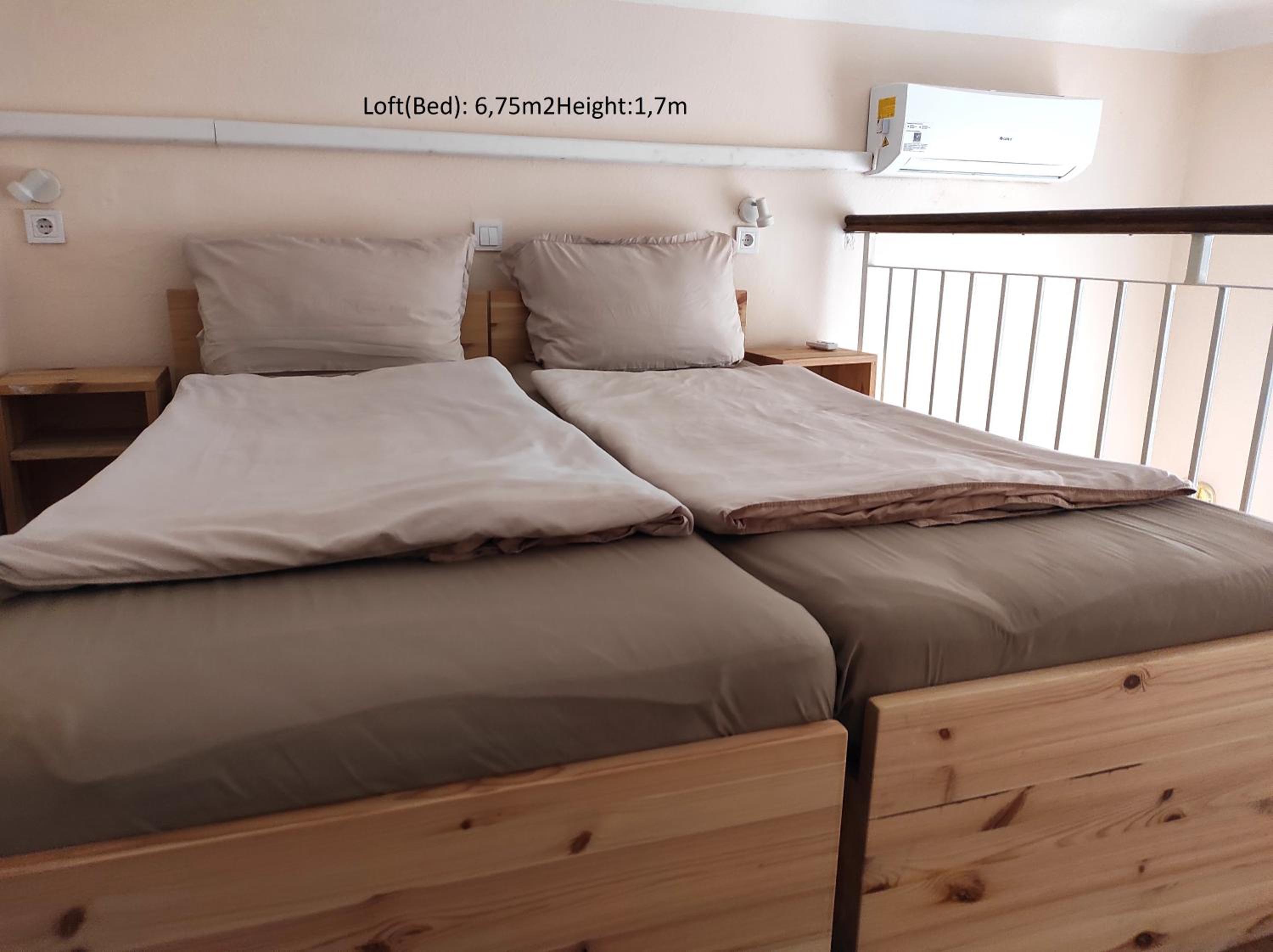 Studio Apartment - Photo 10