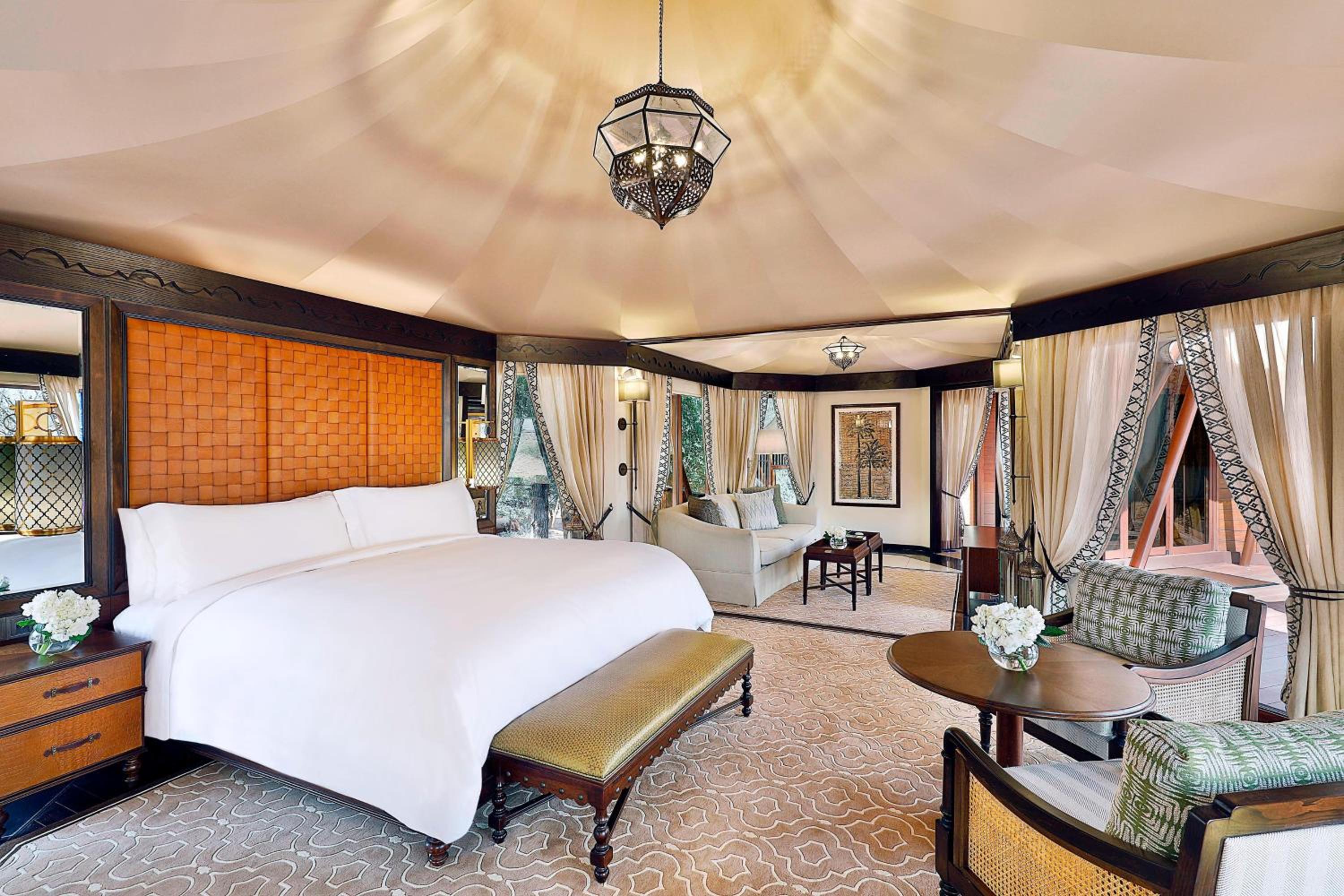 Al Sahari Secluded Pool Villa