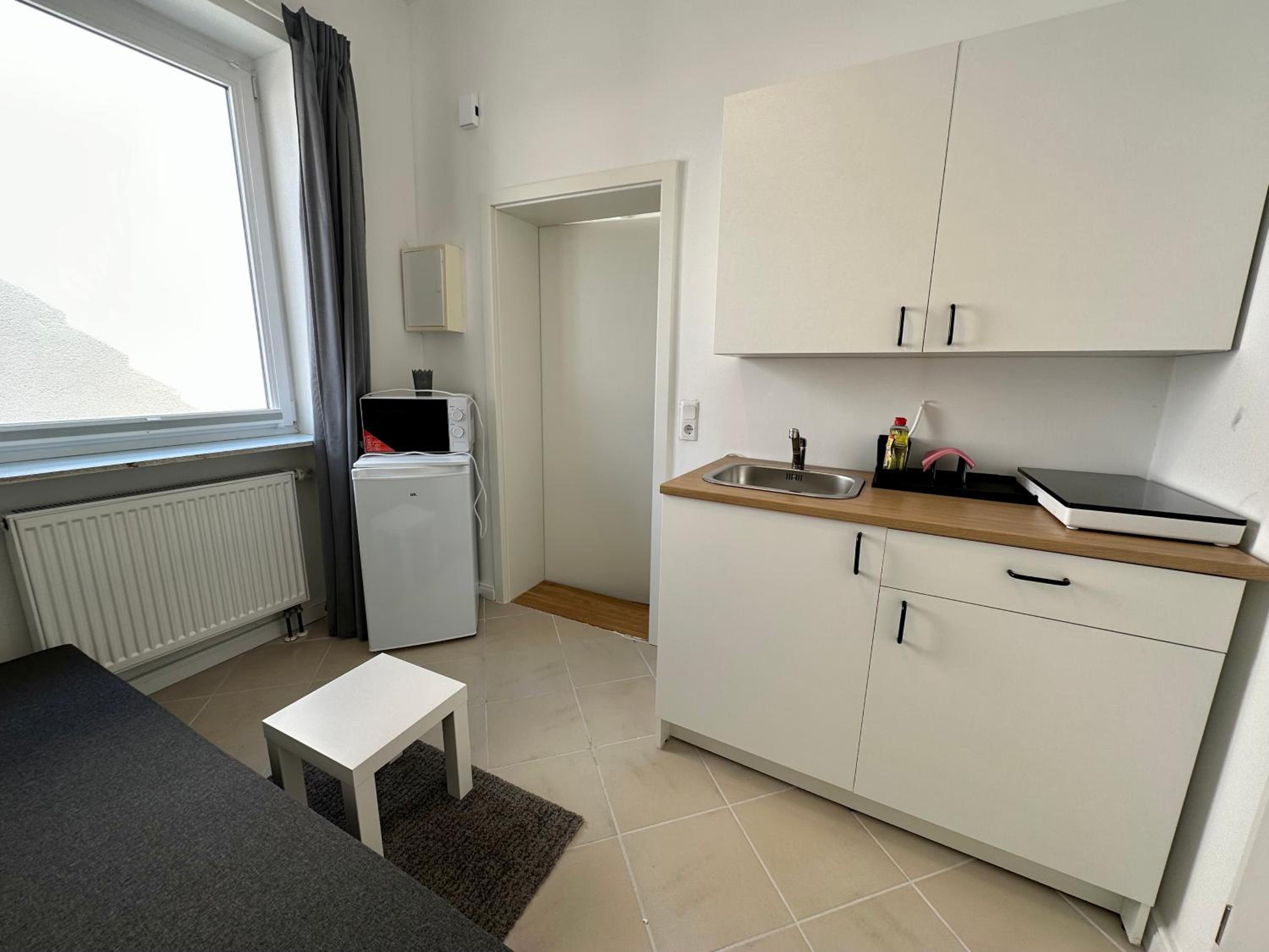 Small Single Room photo 1