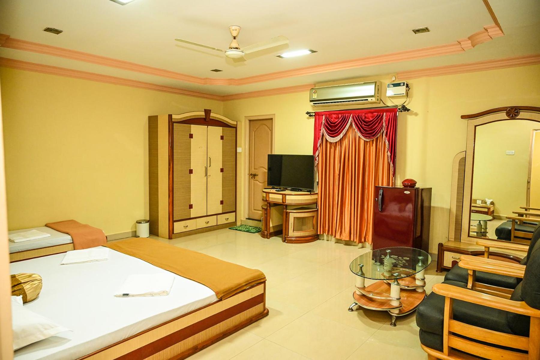 Deluxe Double Room photo 2