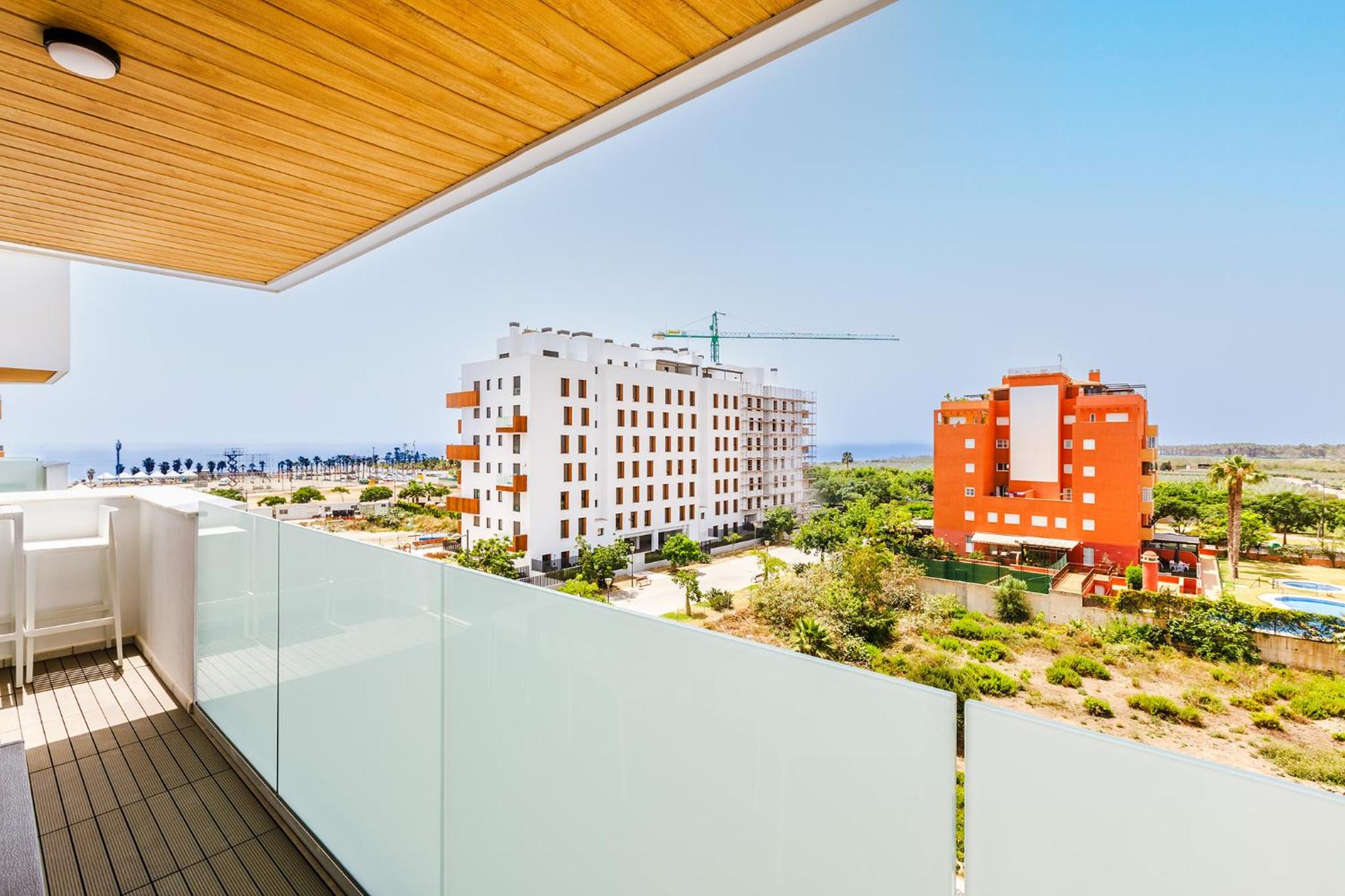 Apartment with Balcony photo 3